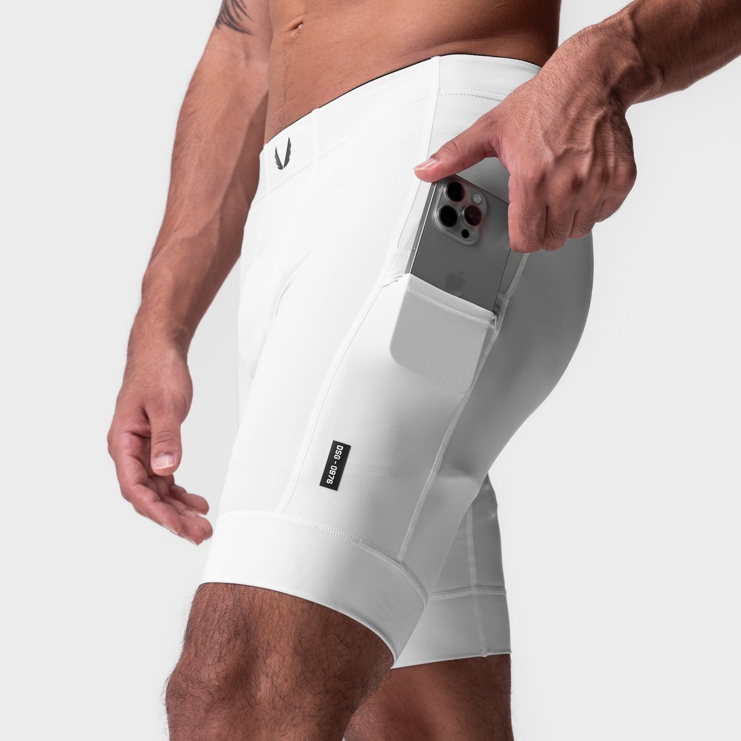 0976. WarpFlexx-Lite® 1/2-Length Legging White | ASRV on sale