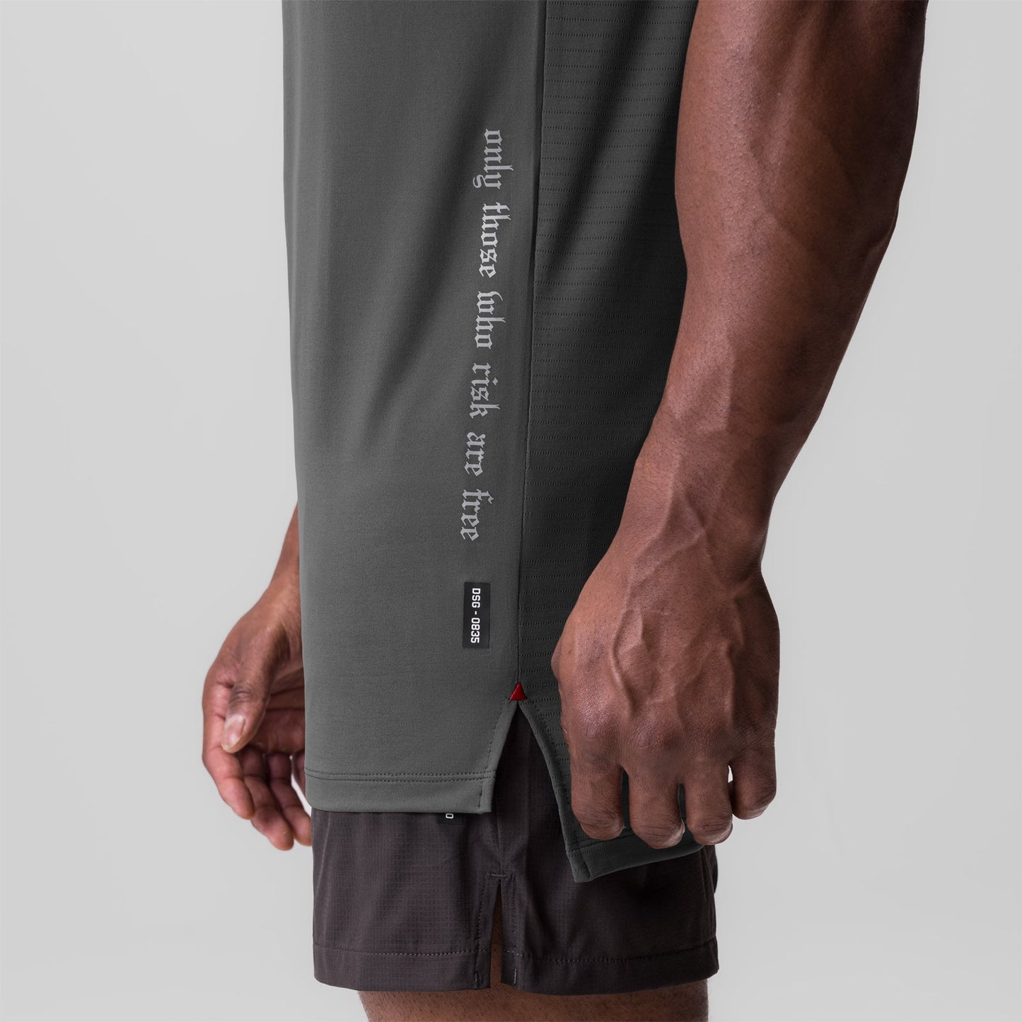 0835. 3D-Lite® 2.0 Drop Hem Tank Space Grey "OTWR" | ASRV sale