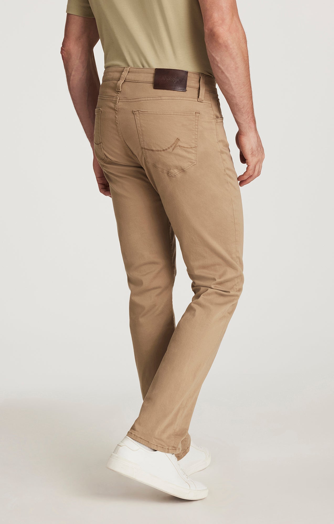 34 Heritage Courage Straight Leg in Khaki Twill