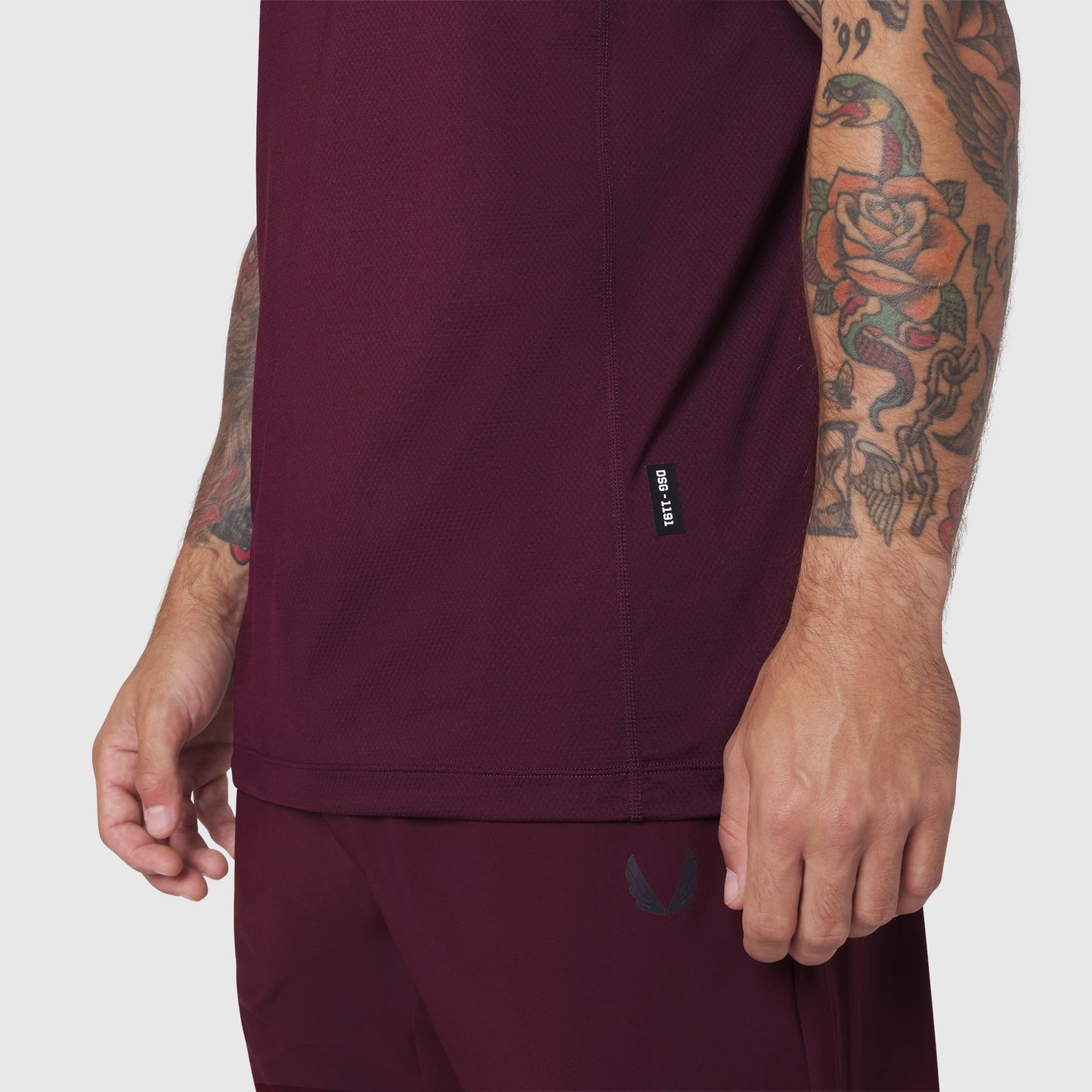 1191. AEROSILVER® UPF50+ Run Tee Merlot | ASRV Discount