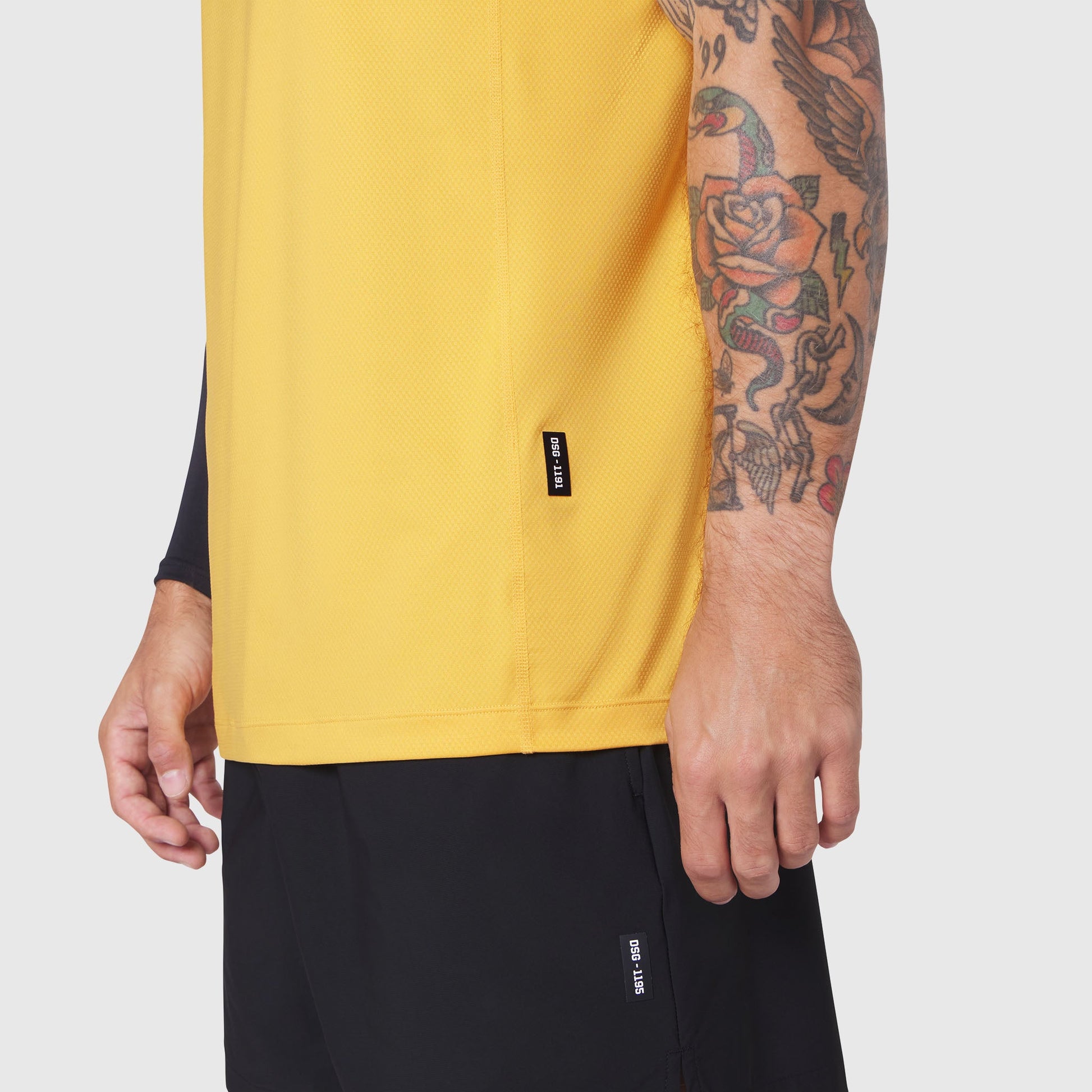 1191. AEROSILVER® UPF50+ Run Tee Amber | ASRV near me
