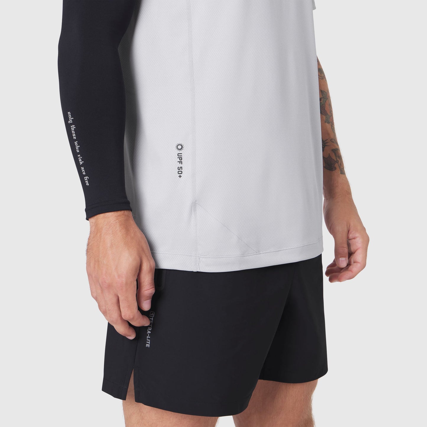 1191. AEROSILVER® UPF50+ Run Tee Slate Grey | ASRV US
