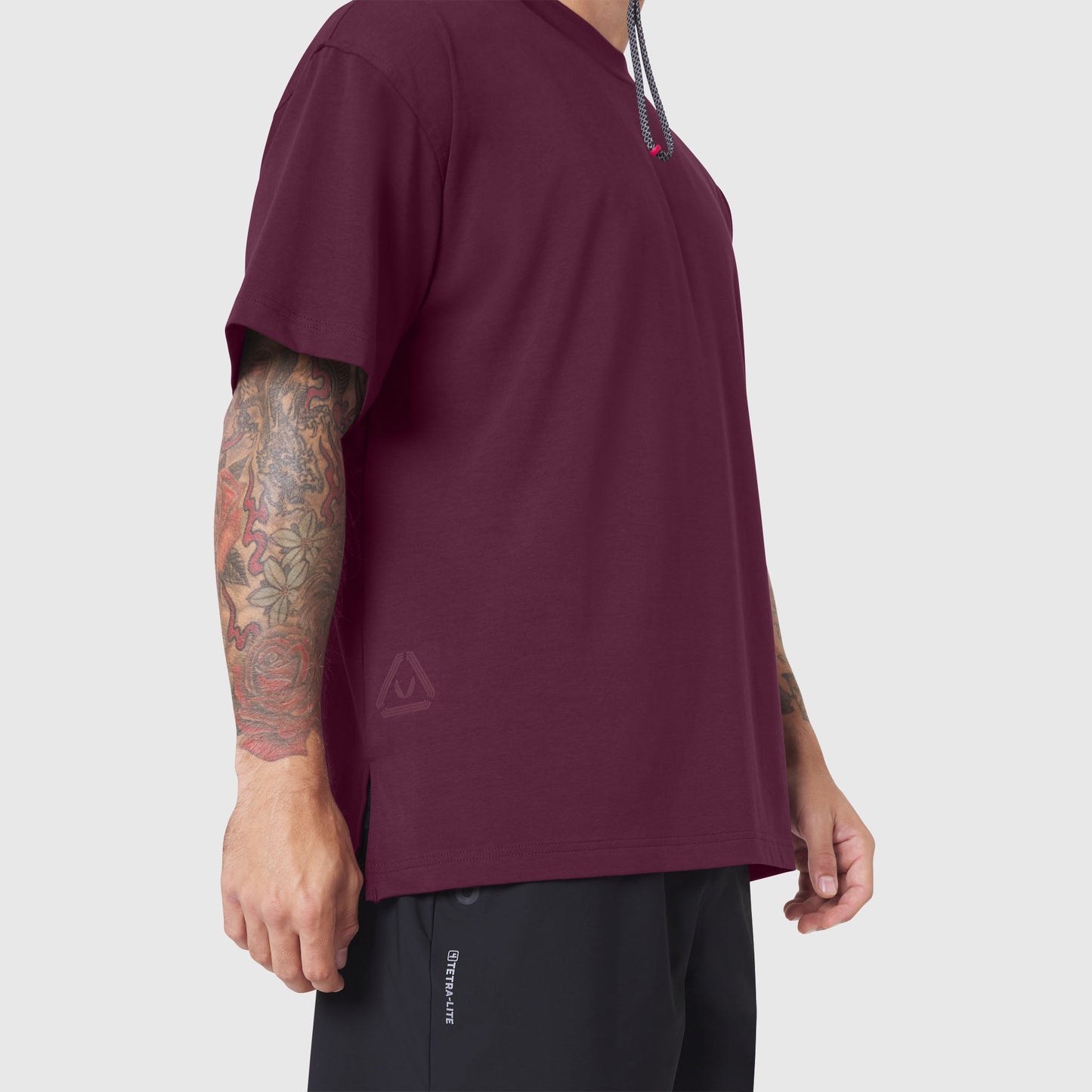 1186. SUPIMA® Ice-Skin™ Reversible Tee Merlot/Black | ASRV for sale
