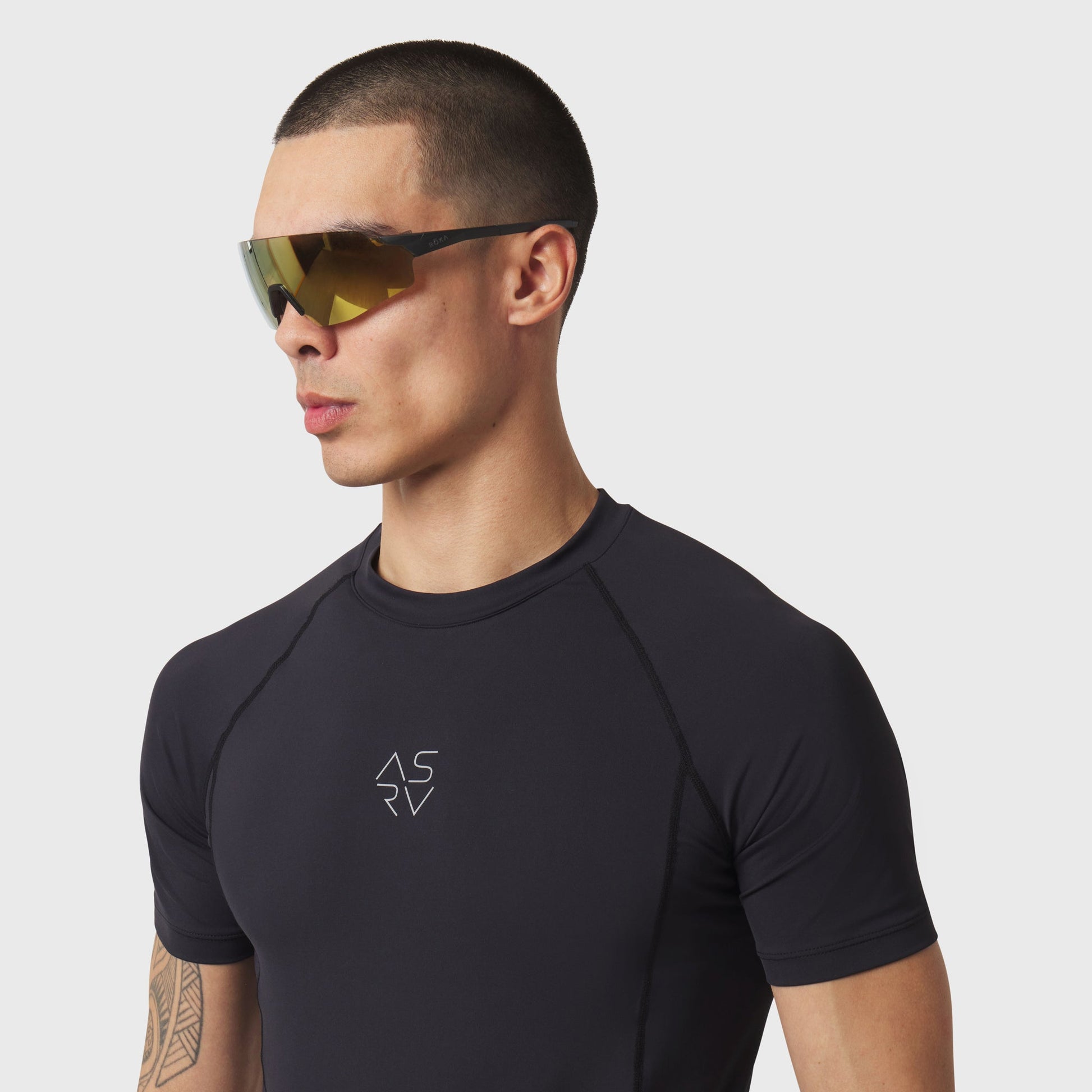 1164. LYCRA® ADAPTIV Baselayer Shortsleeve Black | ASRV US
