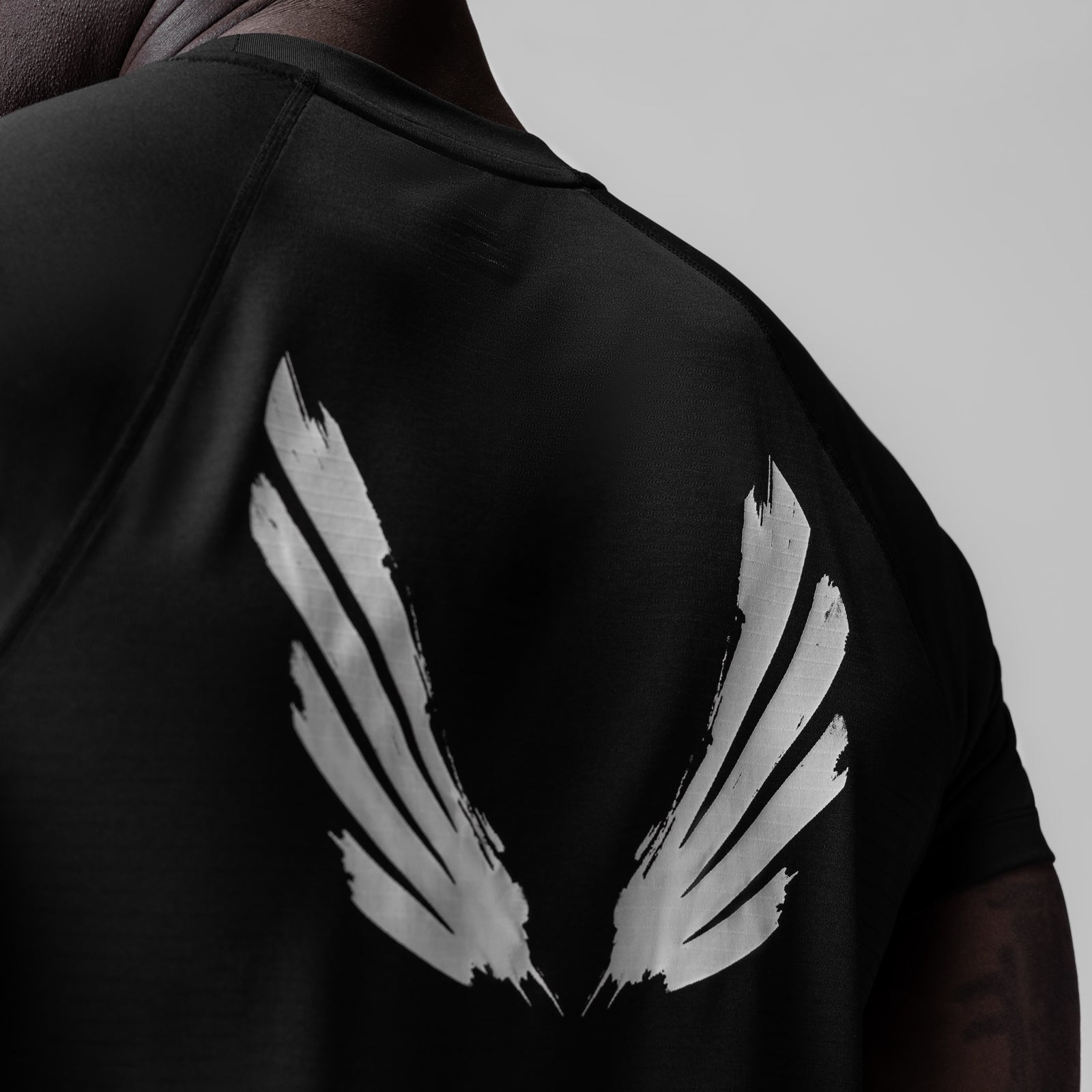 0839. 3D-Lite® 2.0 Lycra® Fitted Tee Black "Brush Wings" | ASRV US