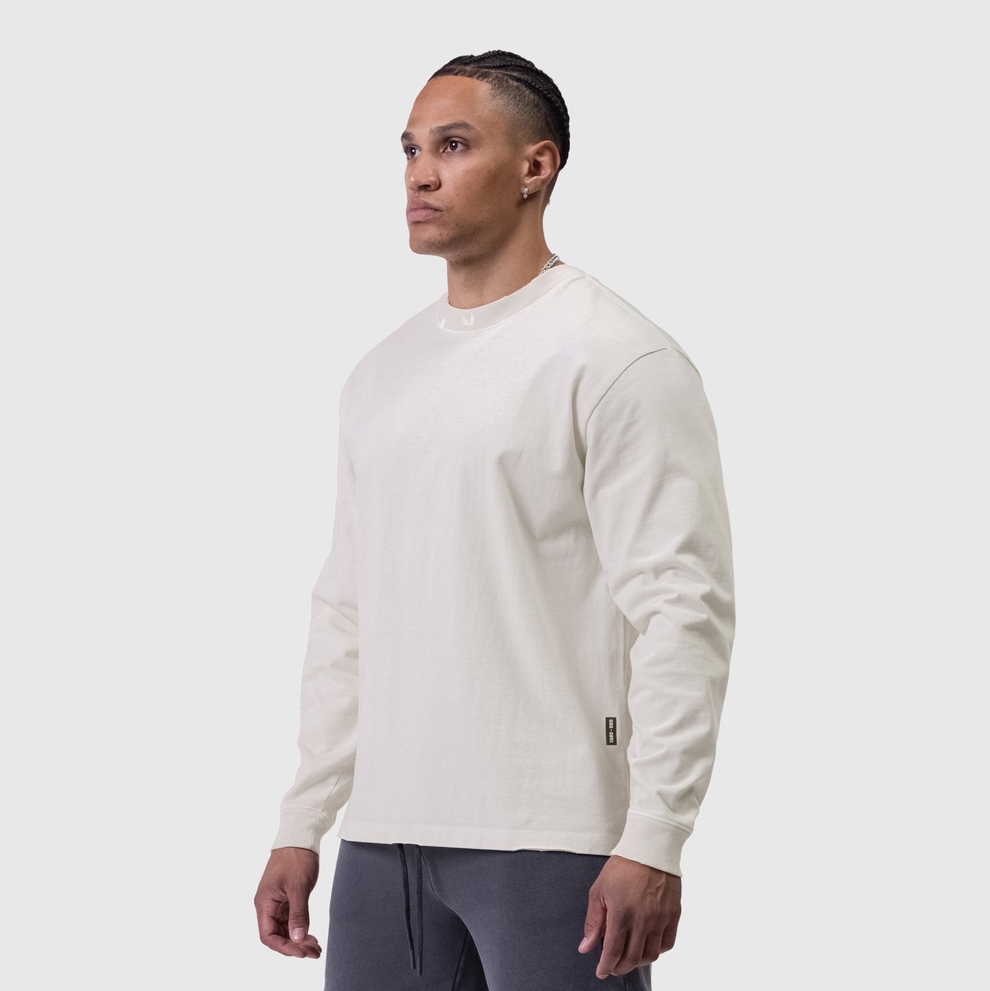 0851. Tech Essential™ Relaxed Long Sleeve Faded Stone | ASRV near me