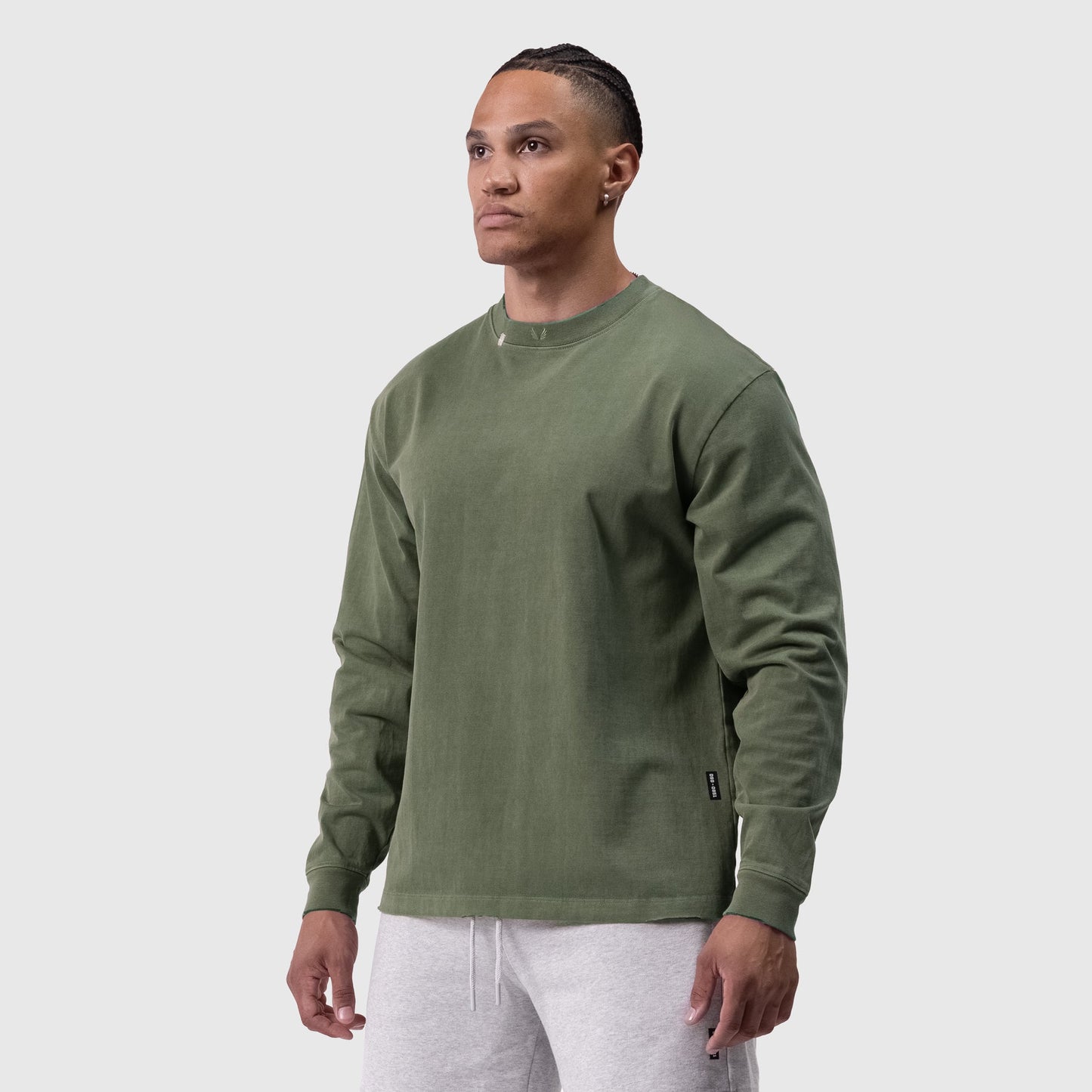 0851. Tech Essential™ Relaxed Long Sleeve Faded Olive | ASRV on sale
