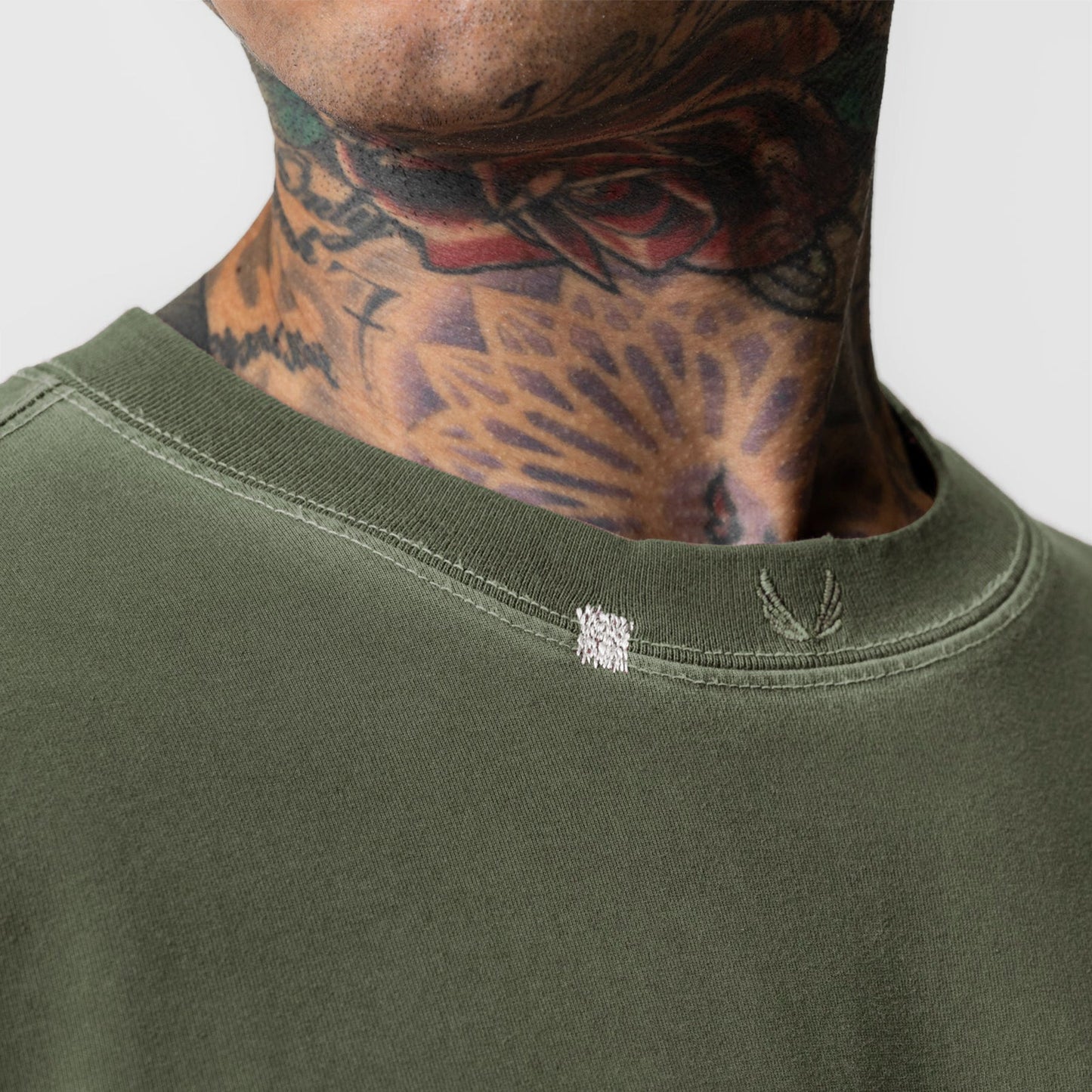 0851. Tech Essential™ Relaxed Long Sleeve Faded Olive | ASRV on sale