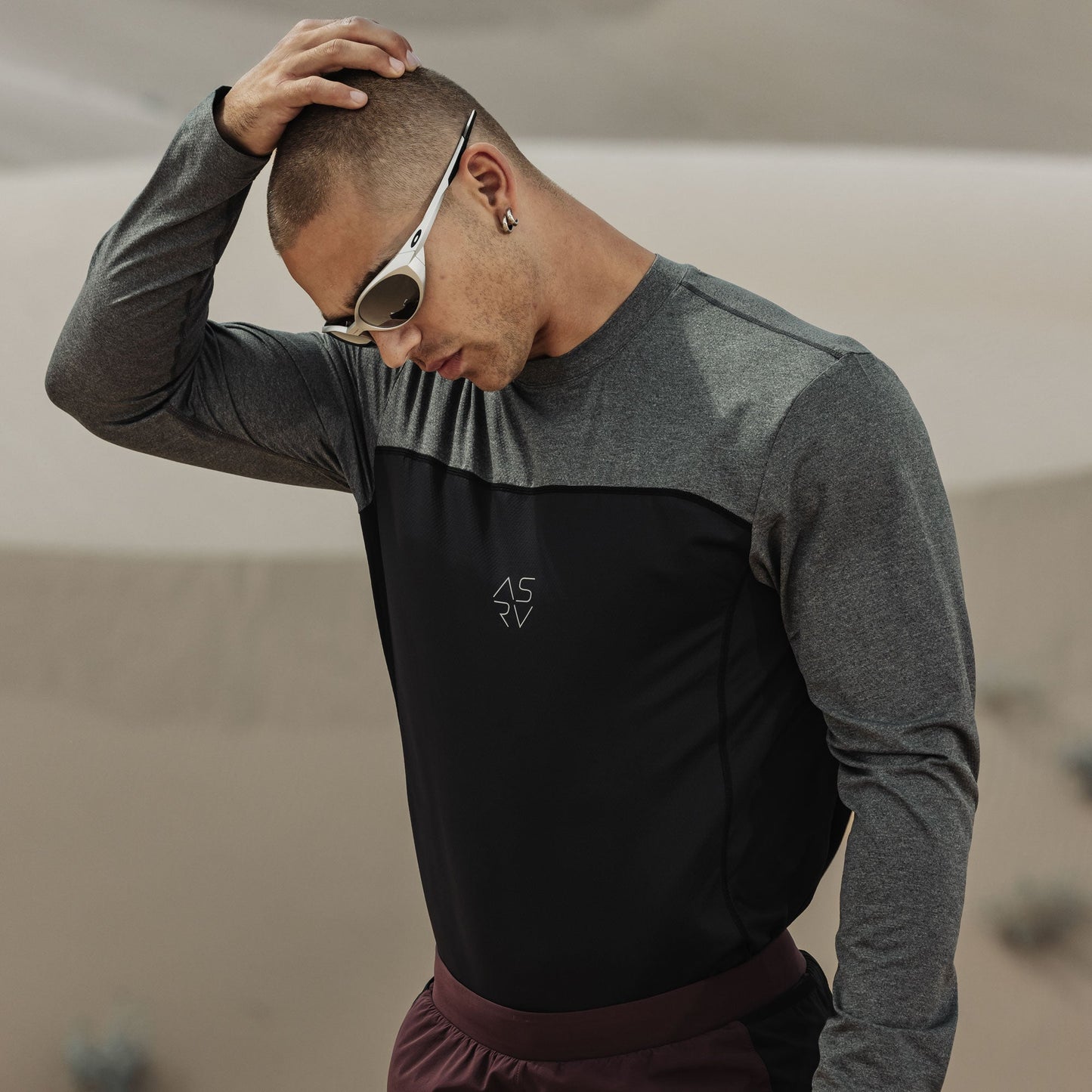 1190. AEROSILVER® UPF50+ Run Long Sleeve Black | ASRV for sale