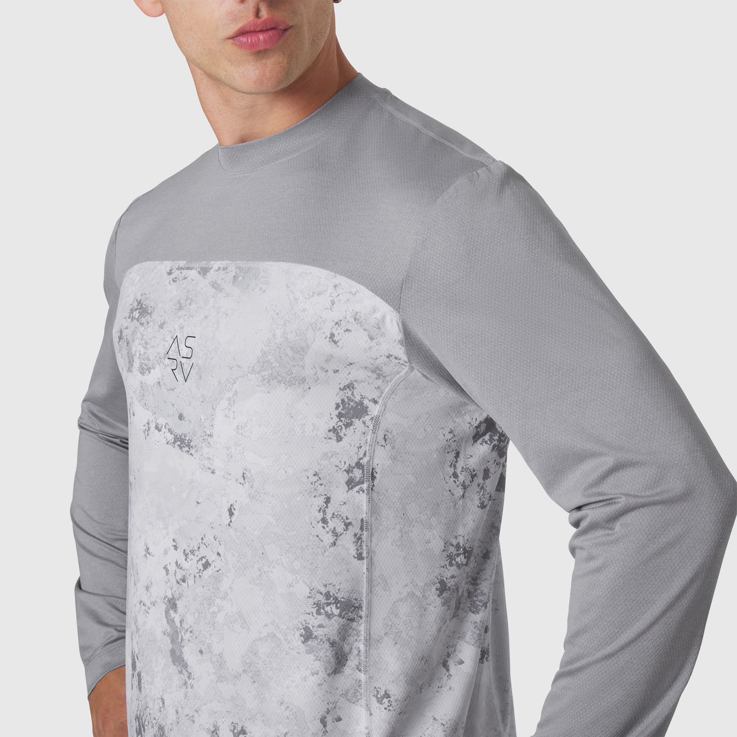 1190. AEROSILVER® UPF50+ Run Long Sleeve Sedona Snow Camo | ASRV Online