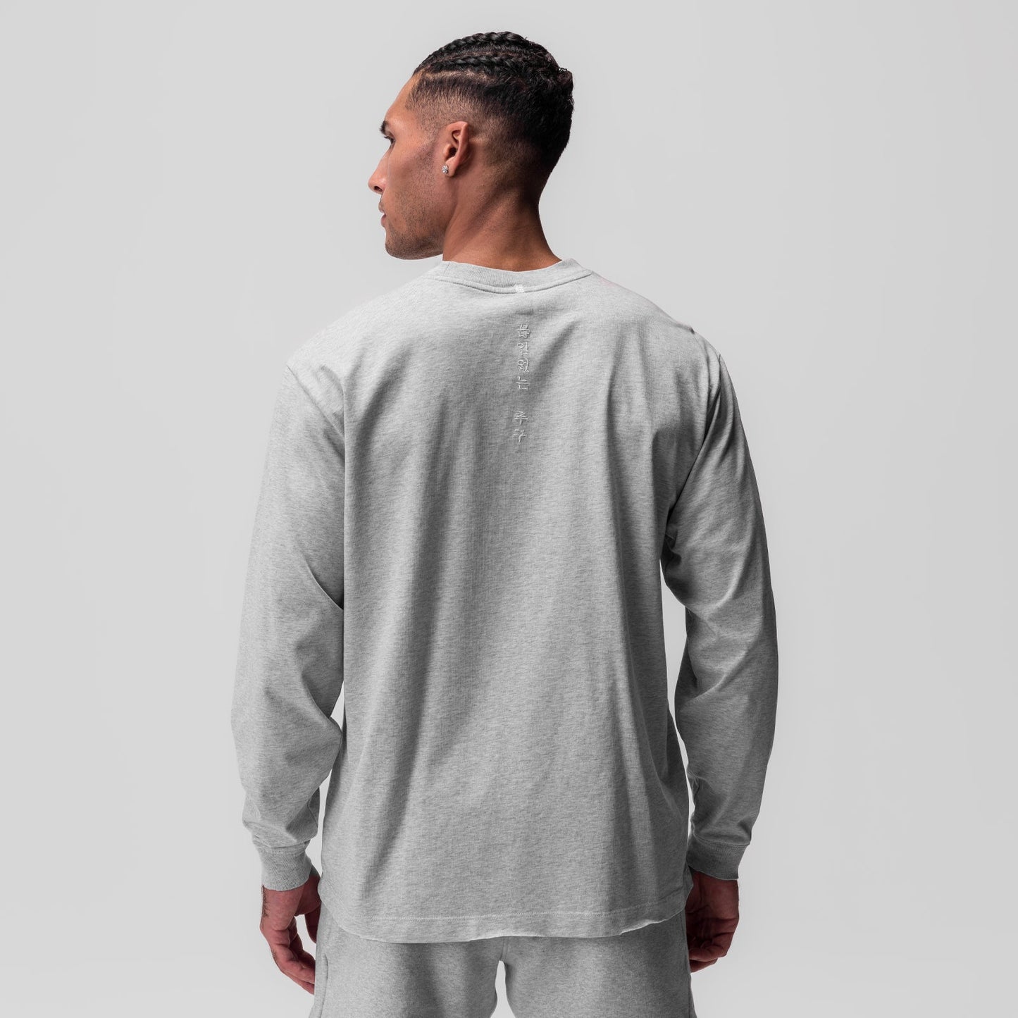 0851. Tech Essential™ Relaxed Long Sleeve Heather Grey | ASRV near me
