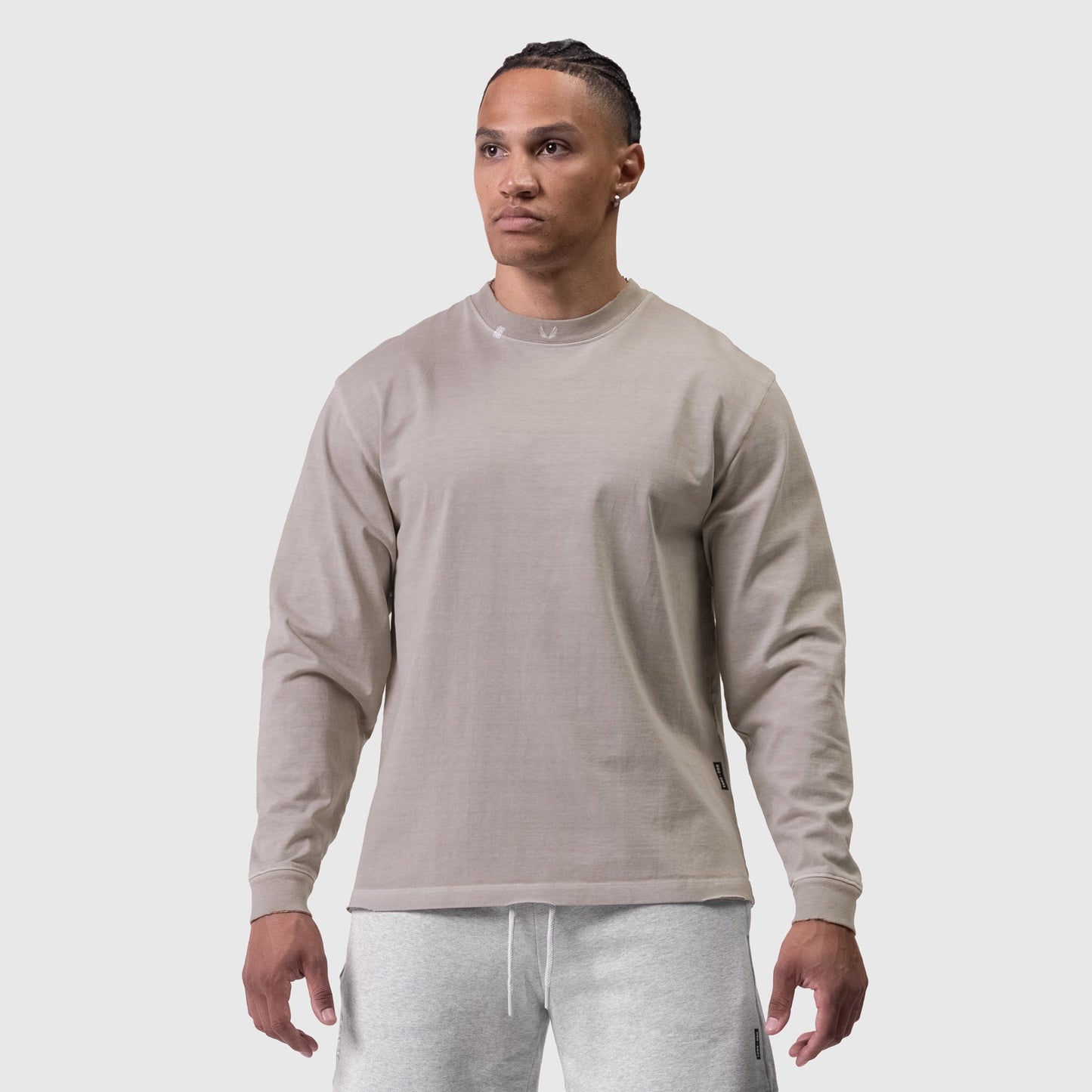 0851. Tech Essential™ Relaxed Long Sleeve Faded Chai | ASRV Discount
