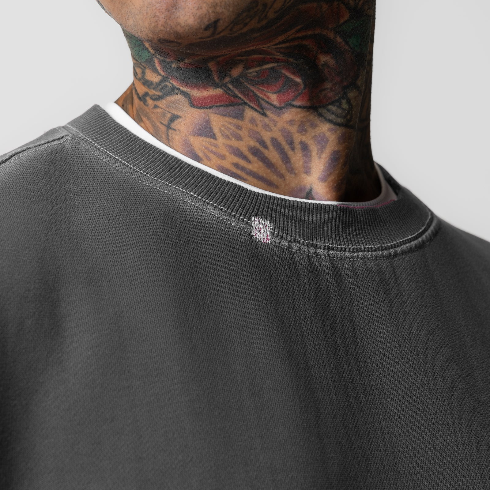 0861. Tech Essential™ Distressed Crewneck Faded Grey | ASRV sale