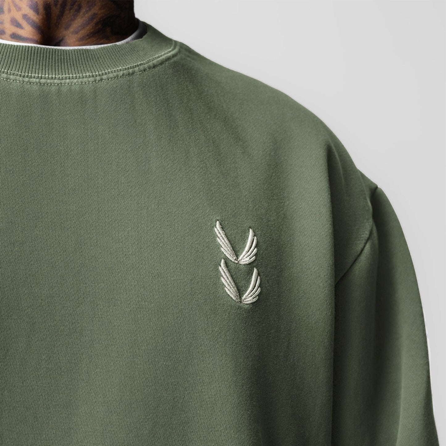 0861. Tech Essential™ Distressed Crewneck Faded Olive | ASRV US