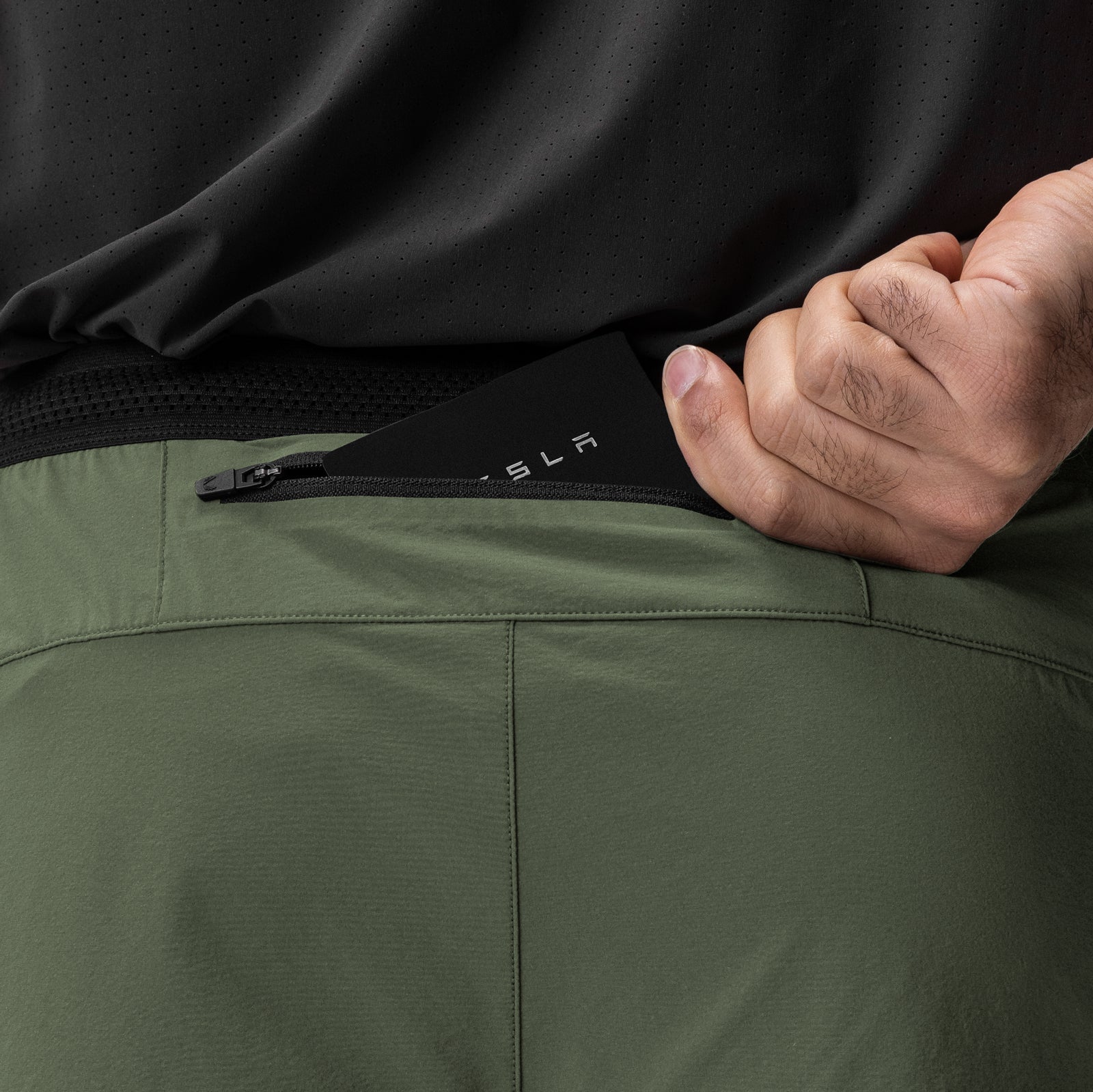 0953. Aerotex™ Hybrid Liner Short Olive/Black | ASRV sale
