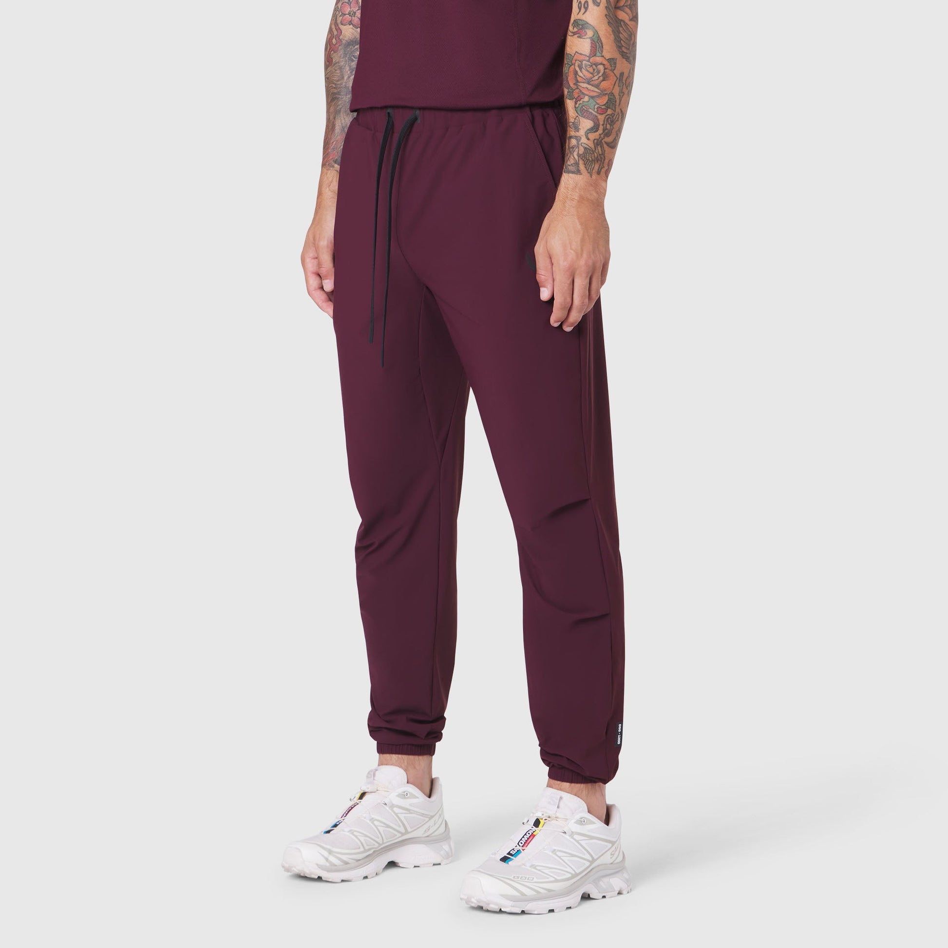 1200. TETRA-LITE® Training Jogger Merlot | ASRV Online