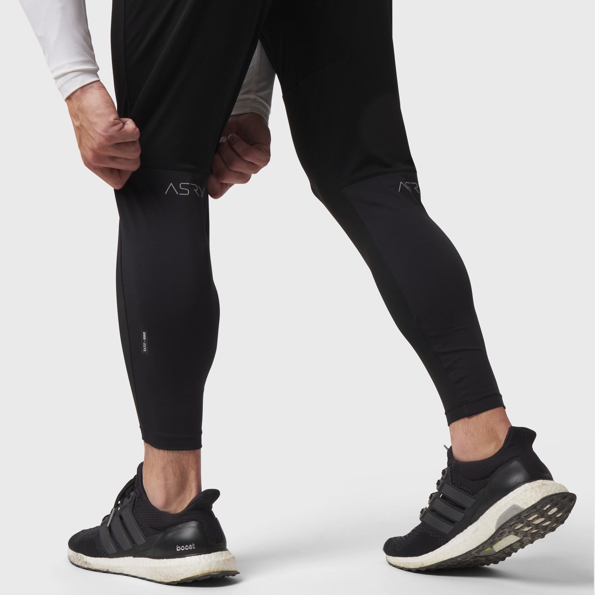 1171. Hybrid Belt-Pack Run Jogger Black | ASRV near me