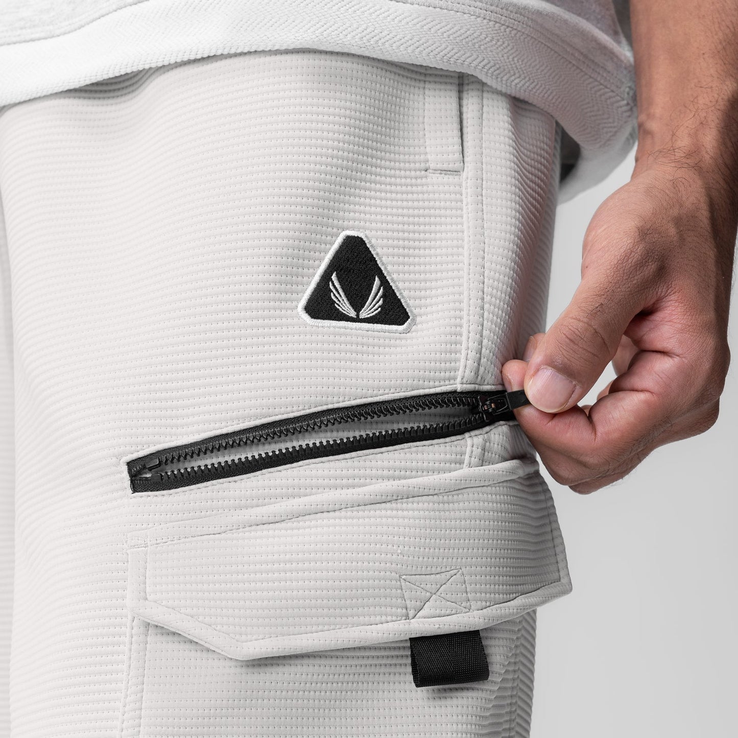 1033. Deltapeak® Cargo Cinch Jogger Light Grey | ASRV on sale