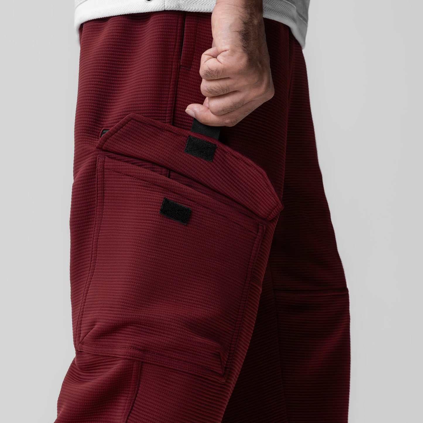 1033. Deltapeak® Cargo Cinch Jogger Crimson | ASRV discount