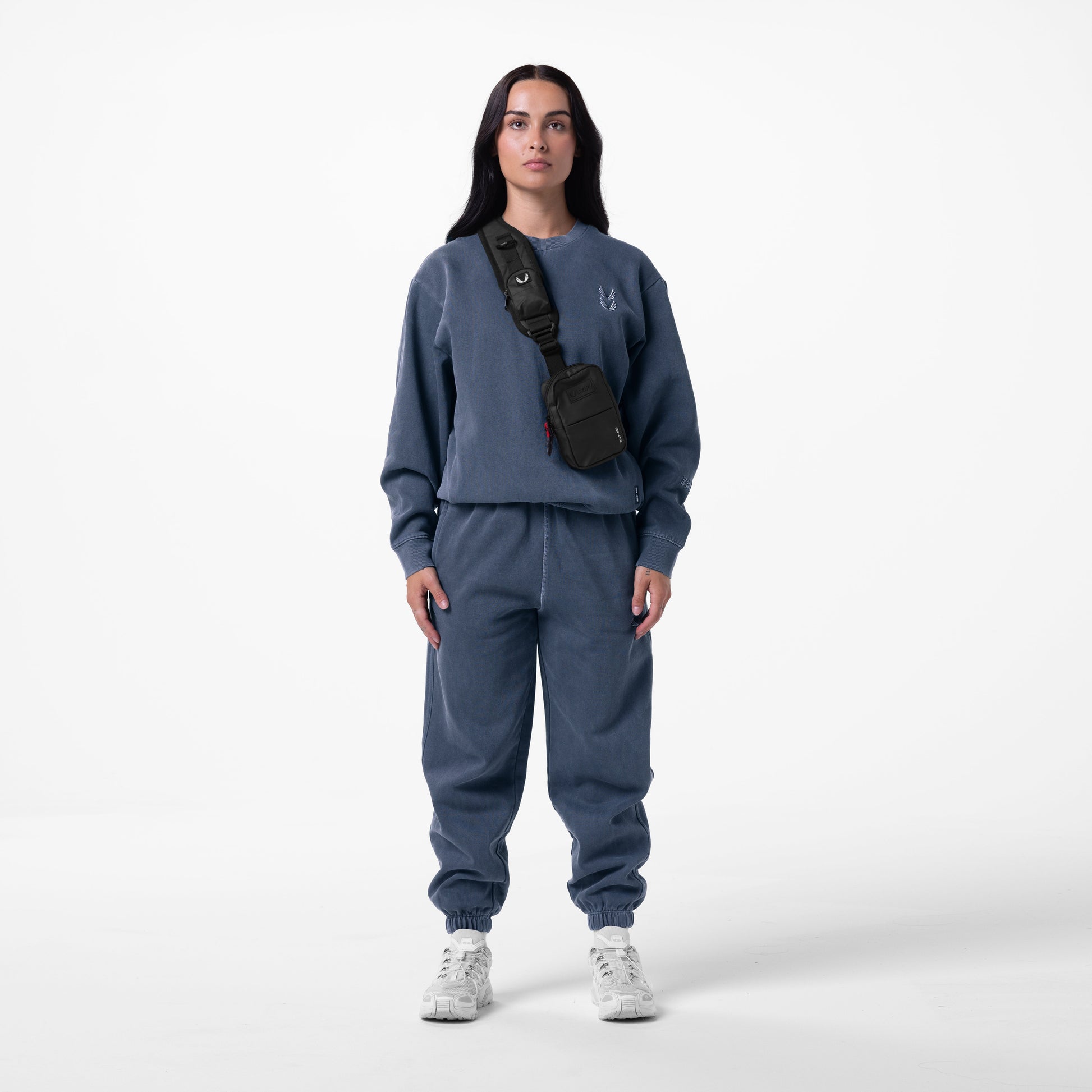 0922. Tech Essential™ Sweats Faded Navy | ASRV sale
