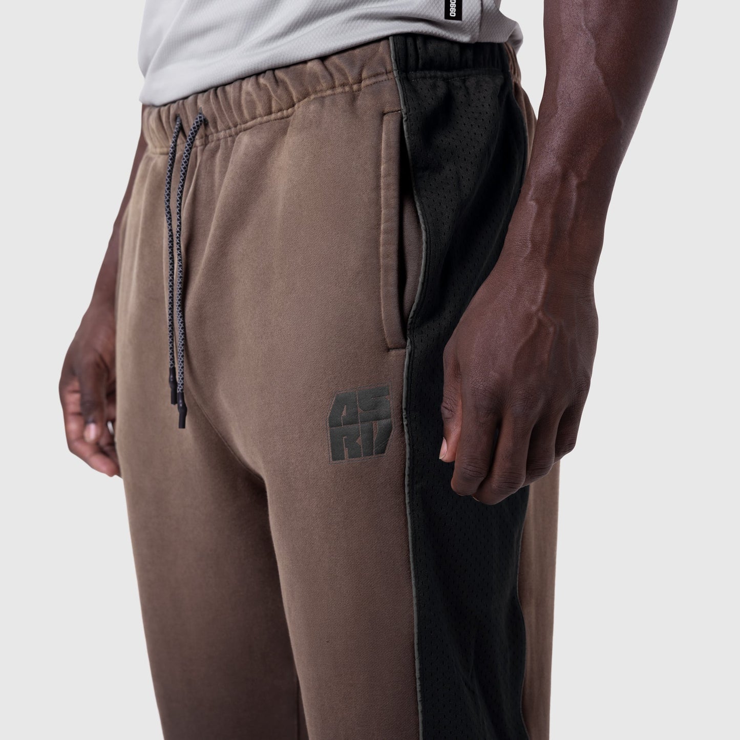 1120. Tech-Terry™ Mesh Panel Sweats Dark Earth "Blade TD" | ASRV Online