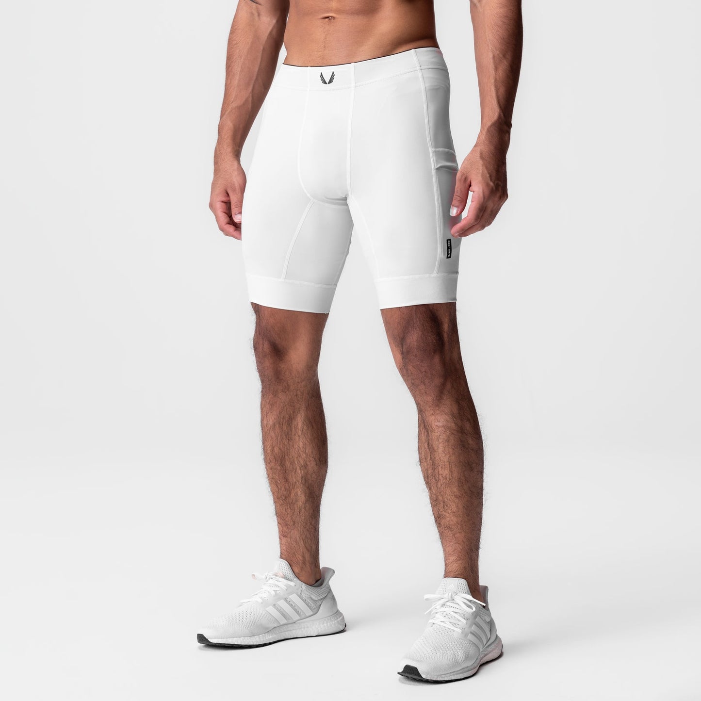 0976. WarpFlexx-Lite® 1/2-Length Legging White | ASRV on sale
