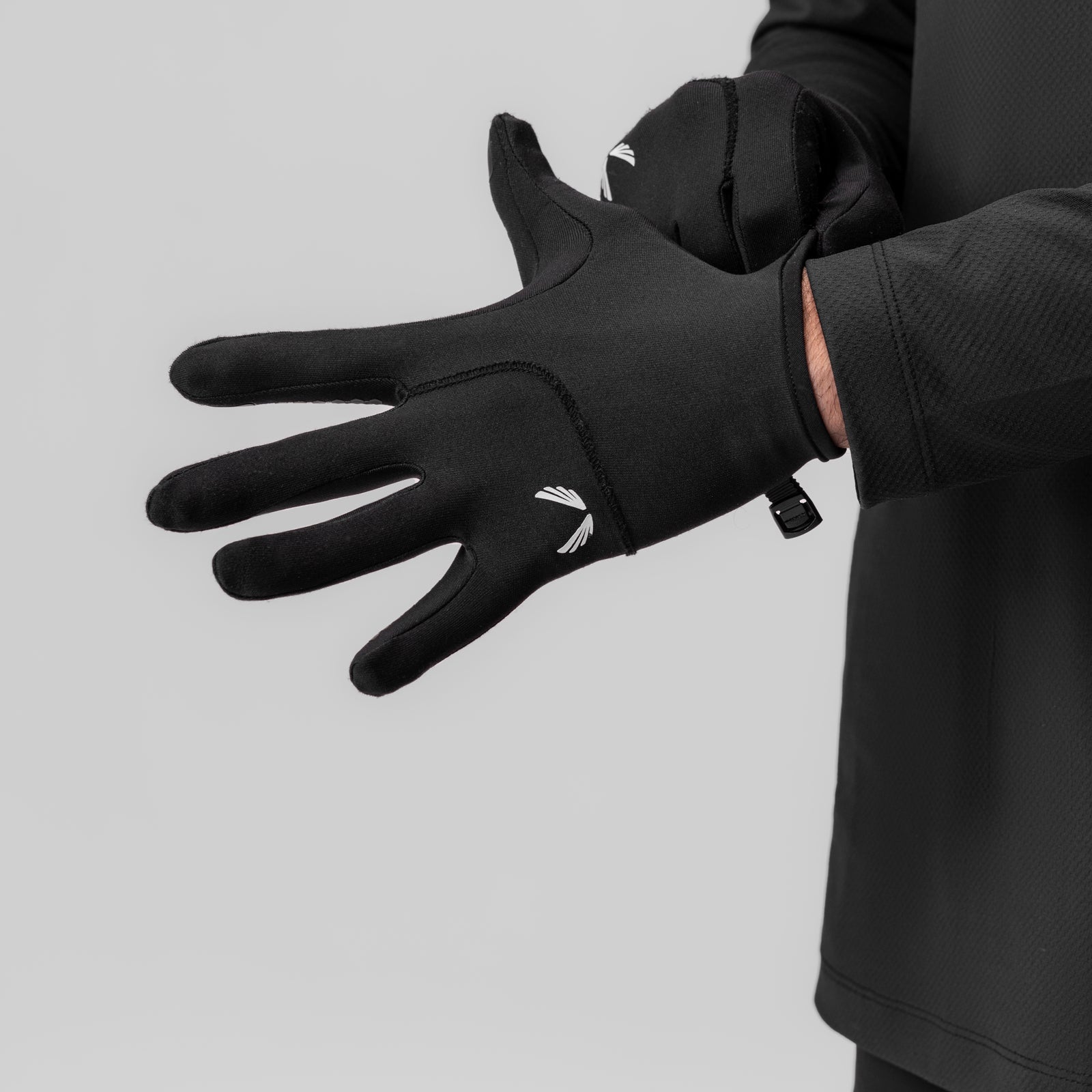 0671. Aeroheat® Lightweight Gloves Black "Wings" | ASRV US