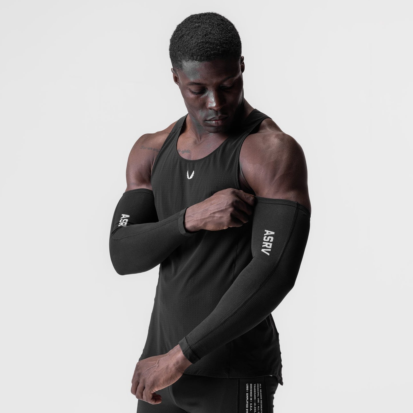 0940. Body-Mapped Arm Sleeve Black | ASRV on sale