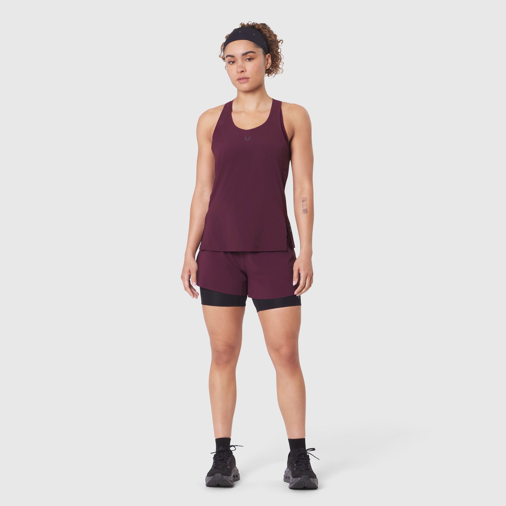 W084. Aerotex™ Perforated Run Tank Merlot | ASRV discount
