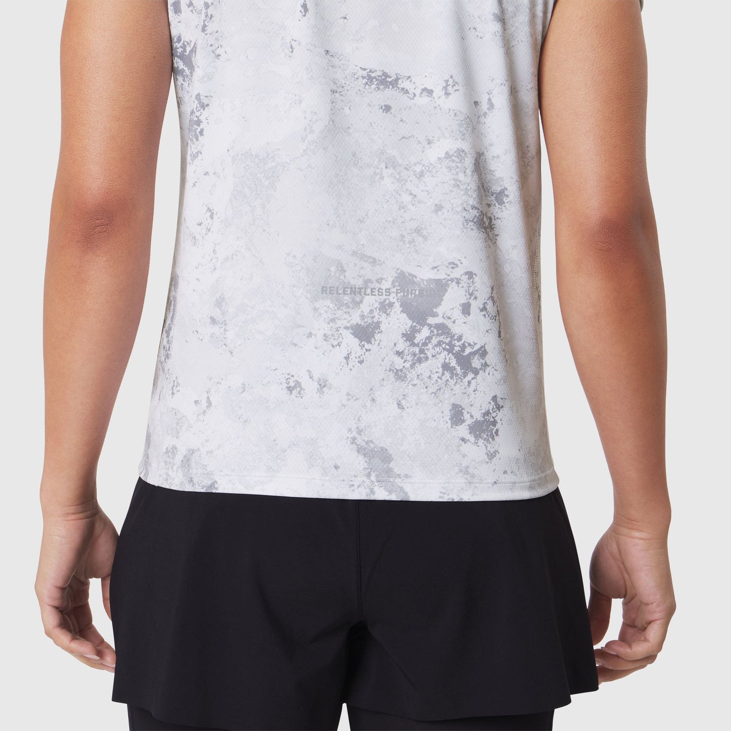 W086. AEROSILVER® UPF50+ Run Tee Sedona Snow Camo | ASRV near me
