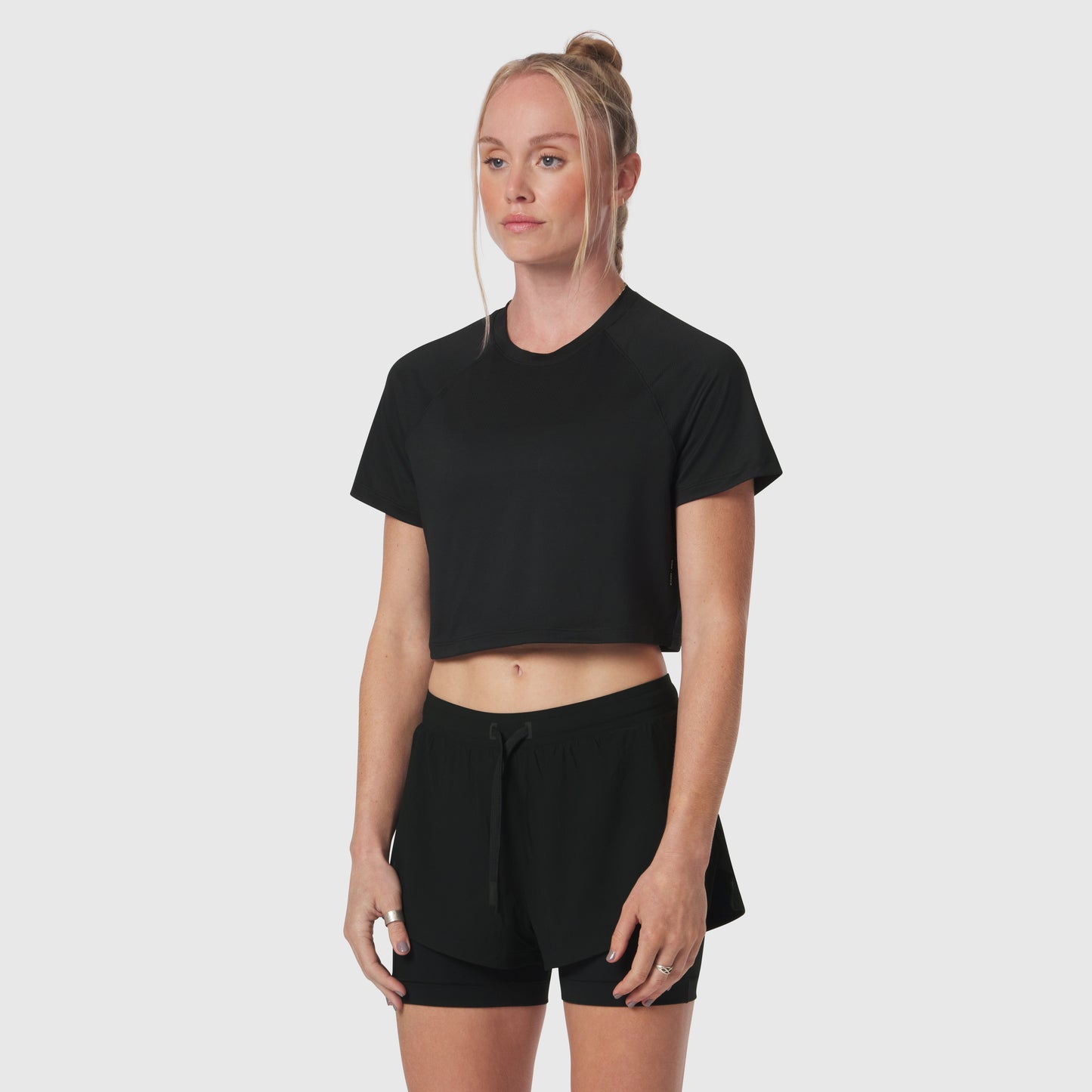 W018. AeroSilver® Cropped Tee Black | ASRV for sale