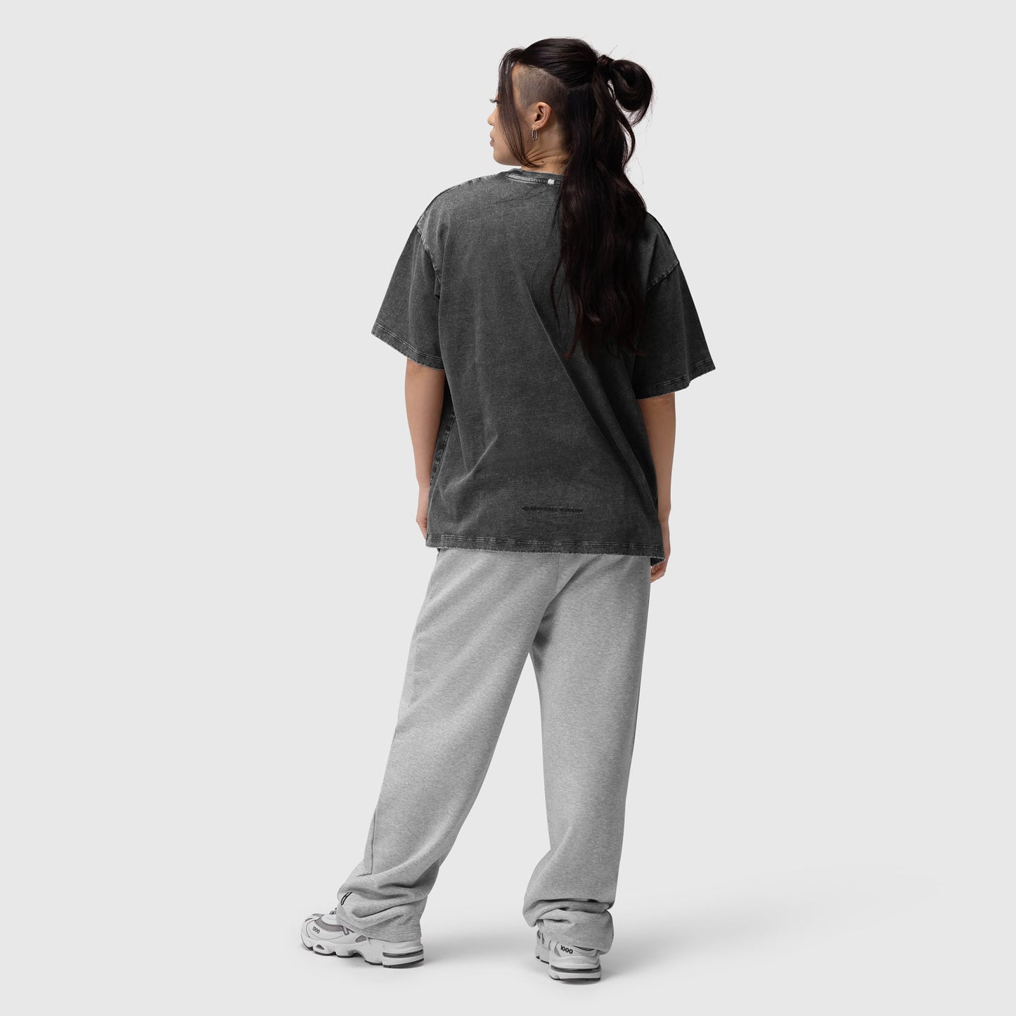 1102. Distressed Relaxed Tee Black | ASRV sale