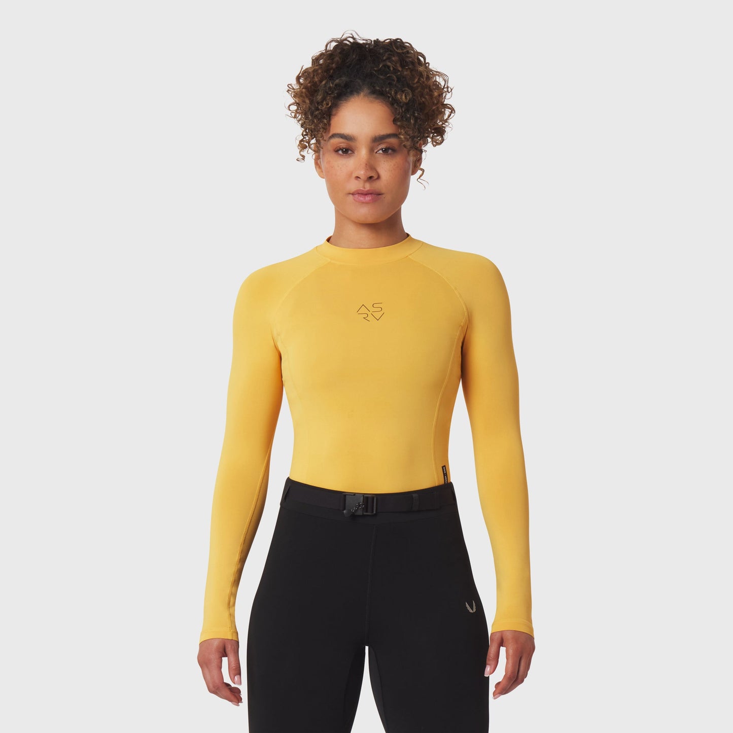 W058. LYCRA® ADAPTIV Baselayer Longsleeve Amber | ASRV US