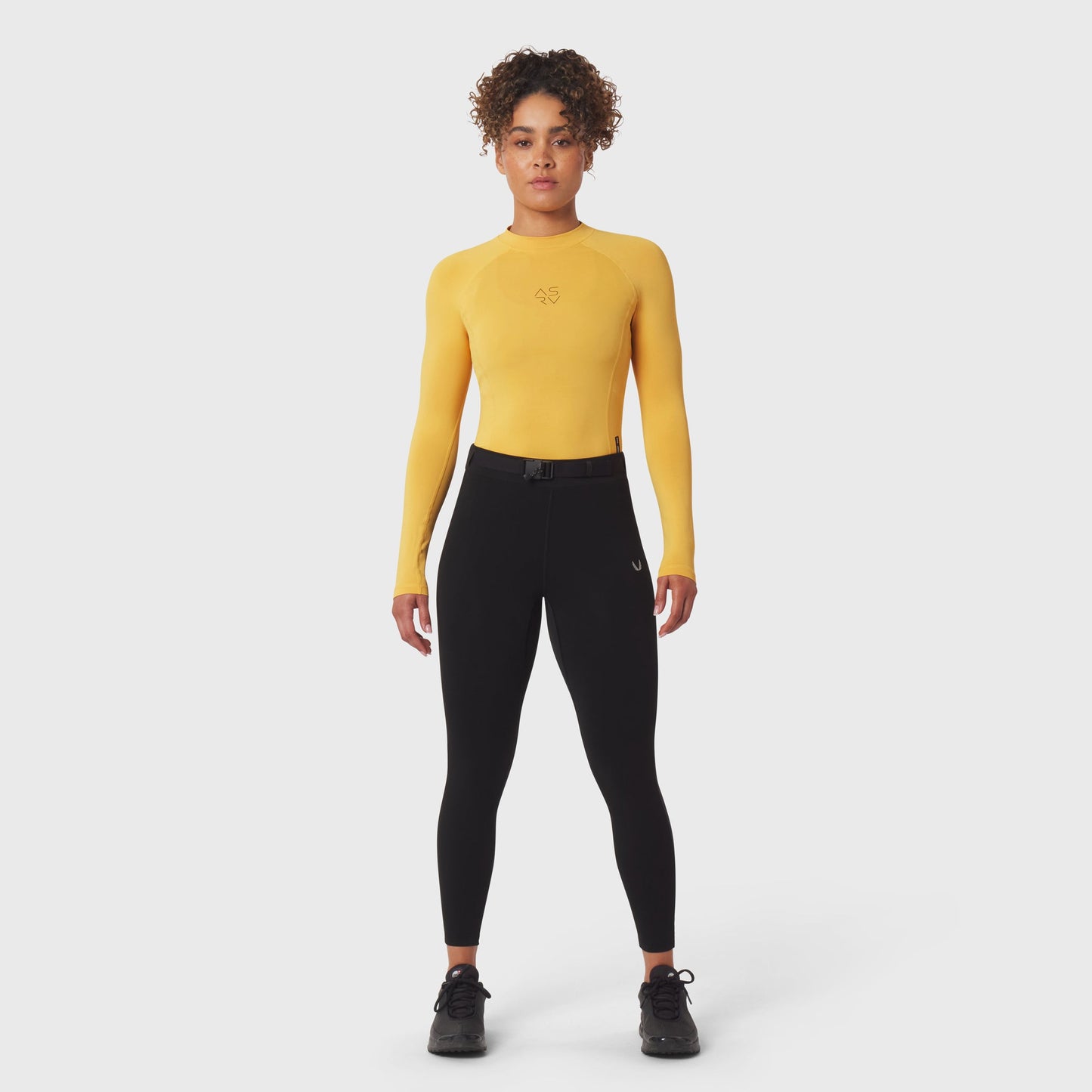 W058. LYCRA® ADAPTIV Baselayer Longsleeve Amber | ASRV US