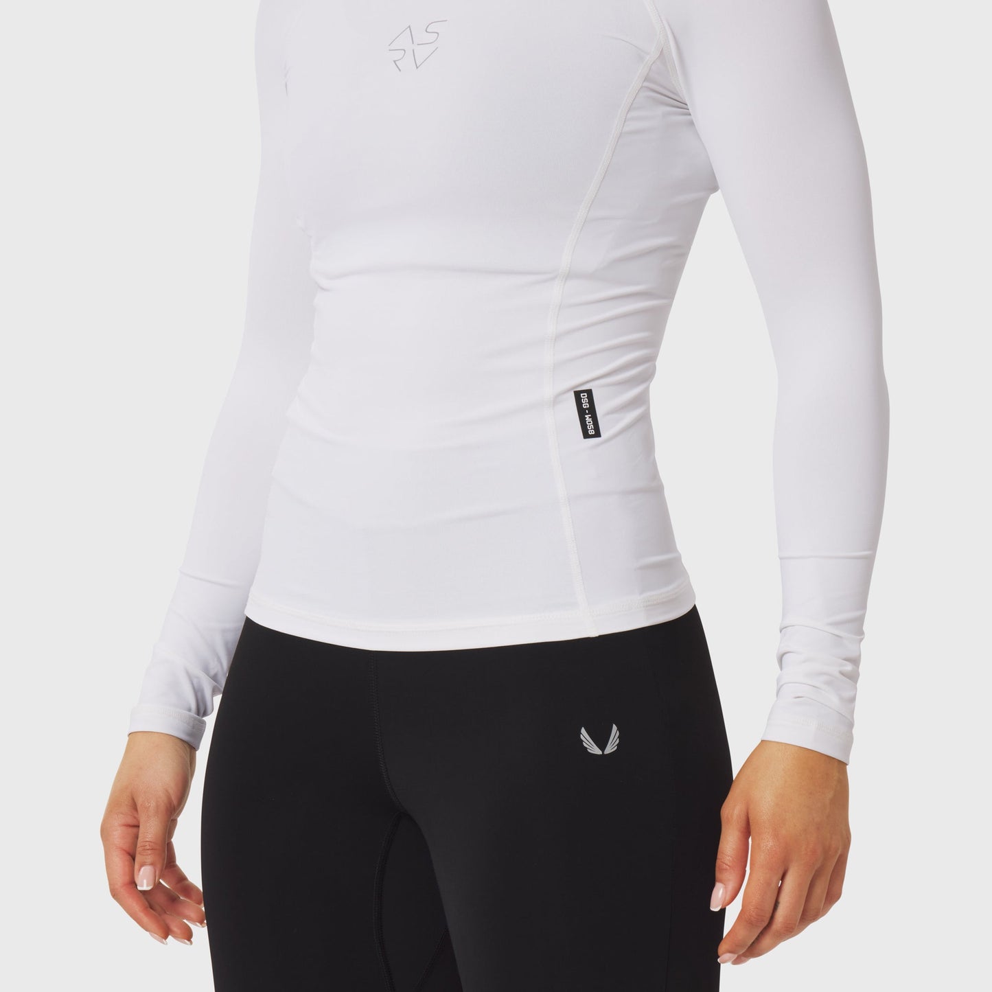 W058. LYCRA® ADAPTIV Baselayer Longsleeve White | ASRV on sale