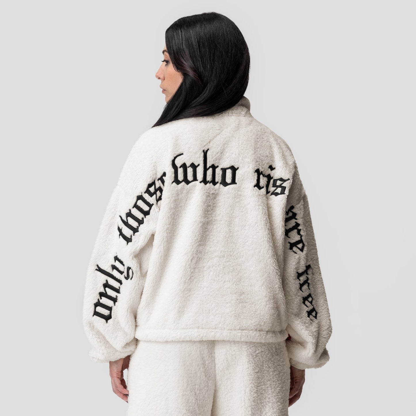 1007. Women's Sherpa Recovery 1/2 Zip Ivory Cream/Black | ASRV near me