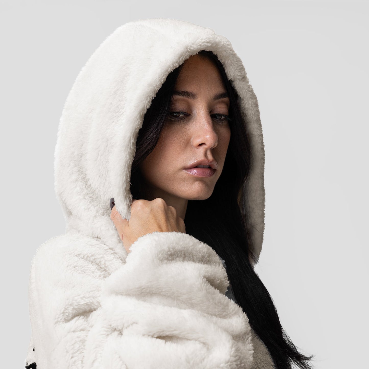 1005. Women's Sherpa Recovery Full Zip Hoodie Ivory Cream/Black | ASRV US
