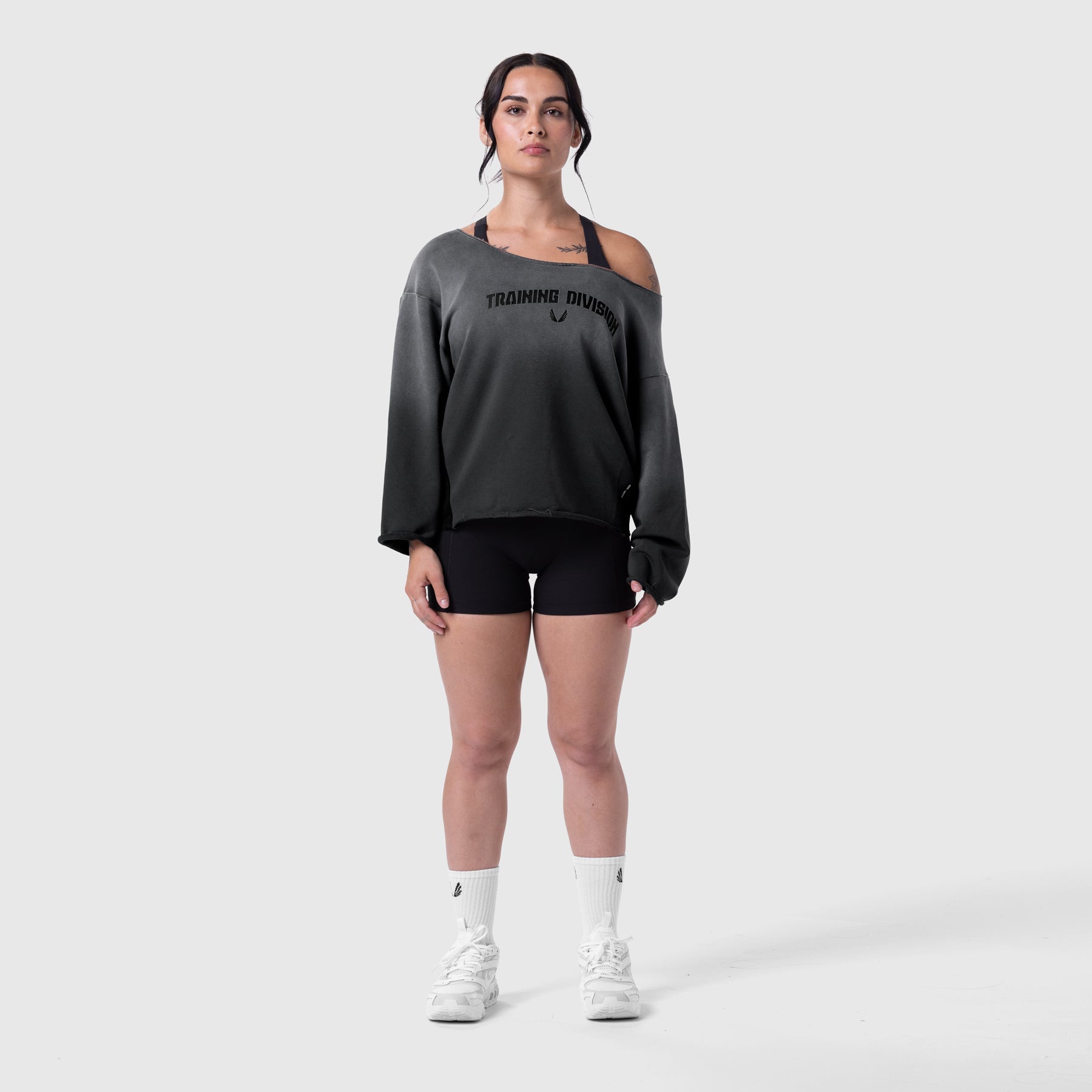 W049. Raw Hem Oversized Crewneck Black Sun Fade | ASRV Discount
