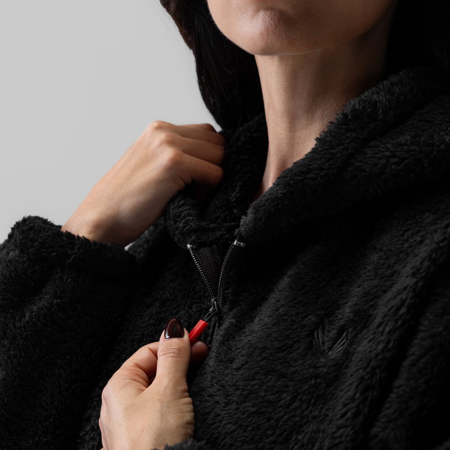 1005. Women's Sherpa Recovery Full Zip Hoodie Black/White | ASRV on sale