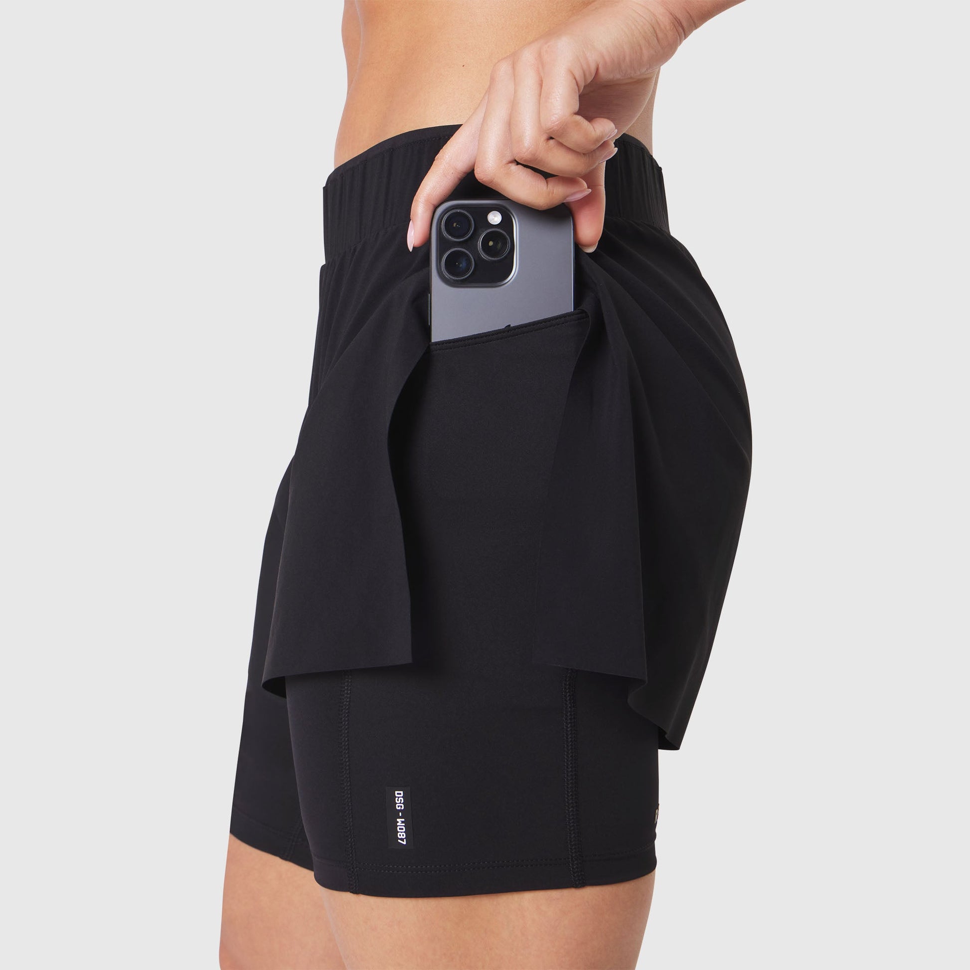 W087. Aerotex™ Side Split Liner Short Black | ASRV US