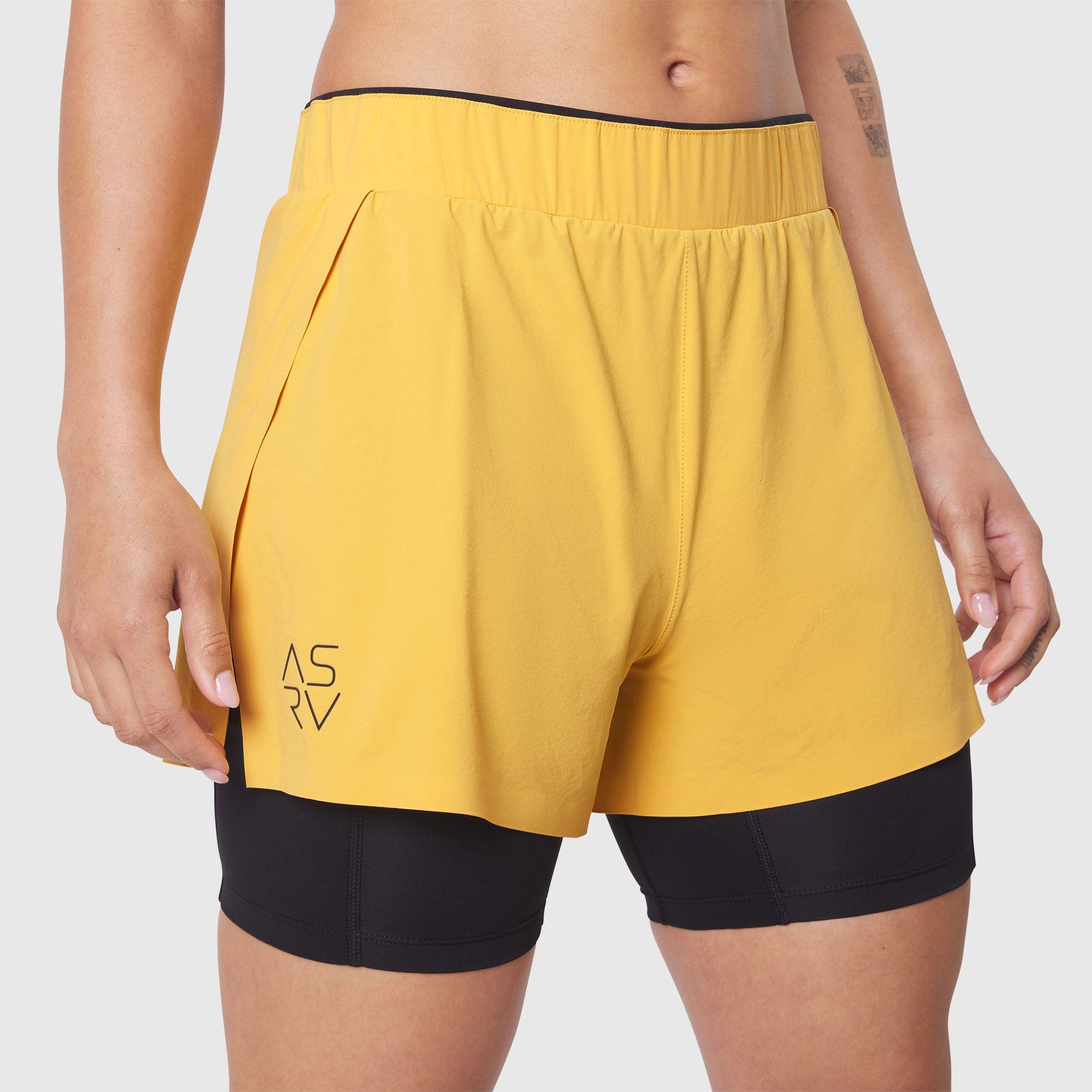 W087. Aerotex™ Side Split Liner Short Amber | ASRV discount