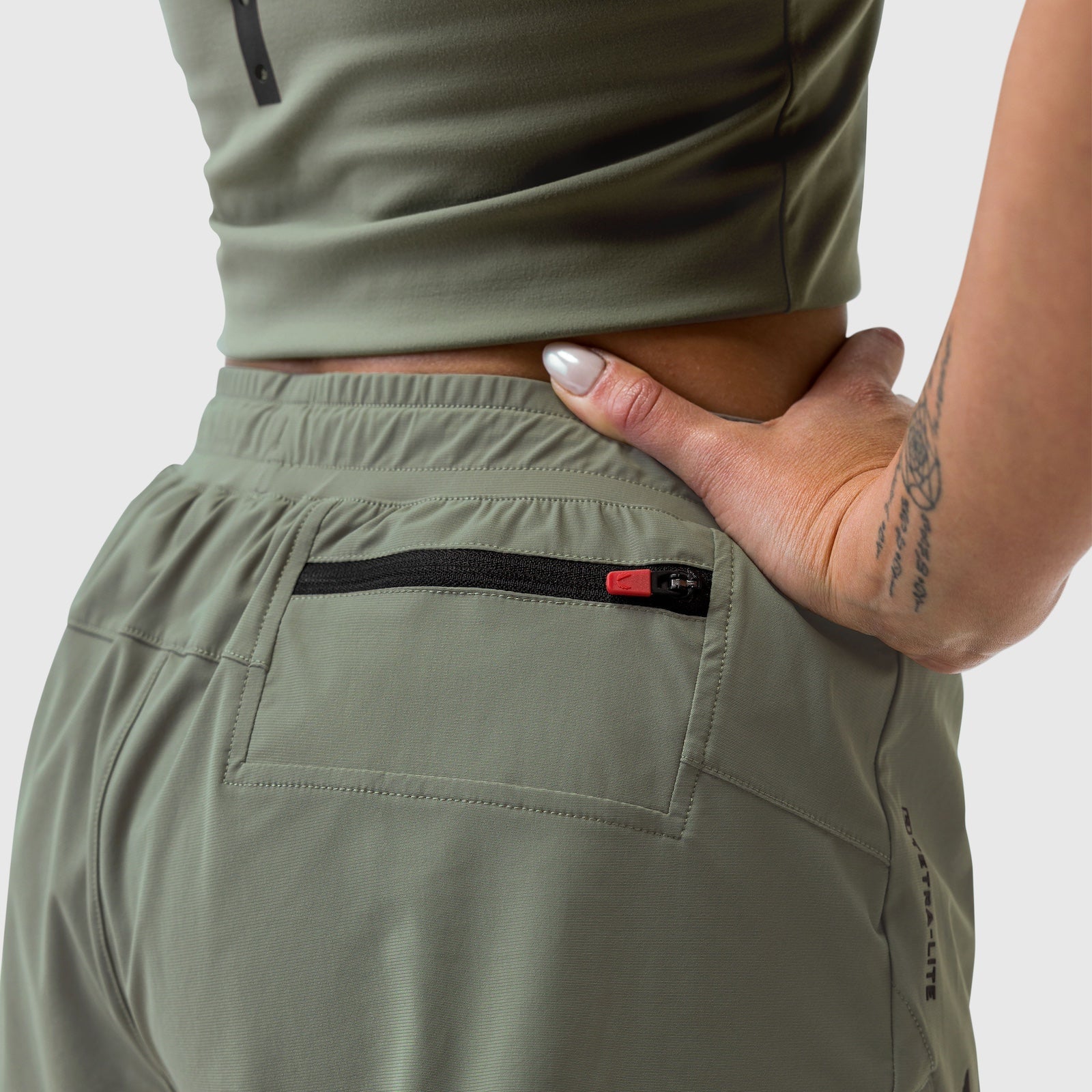 W025. Tetra-Lite® Liner Short Sage | ASRV on sale
