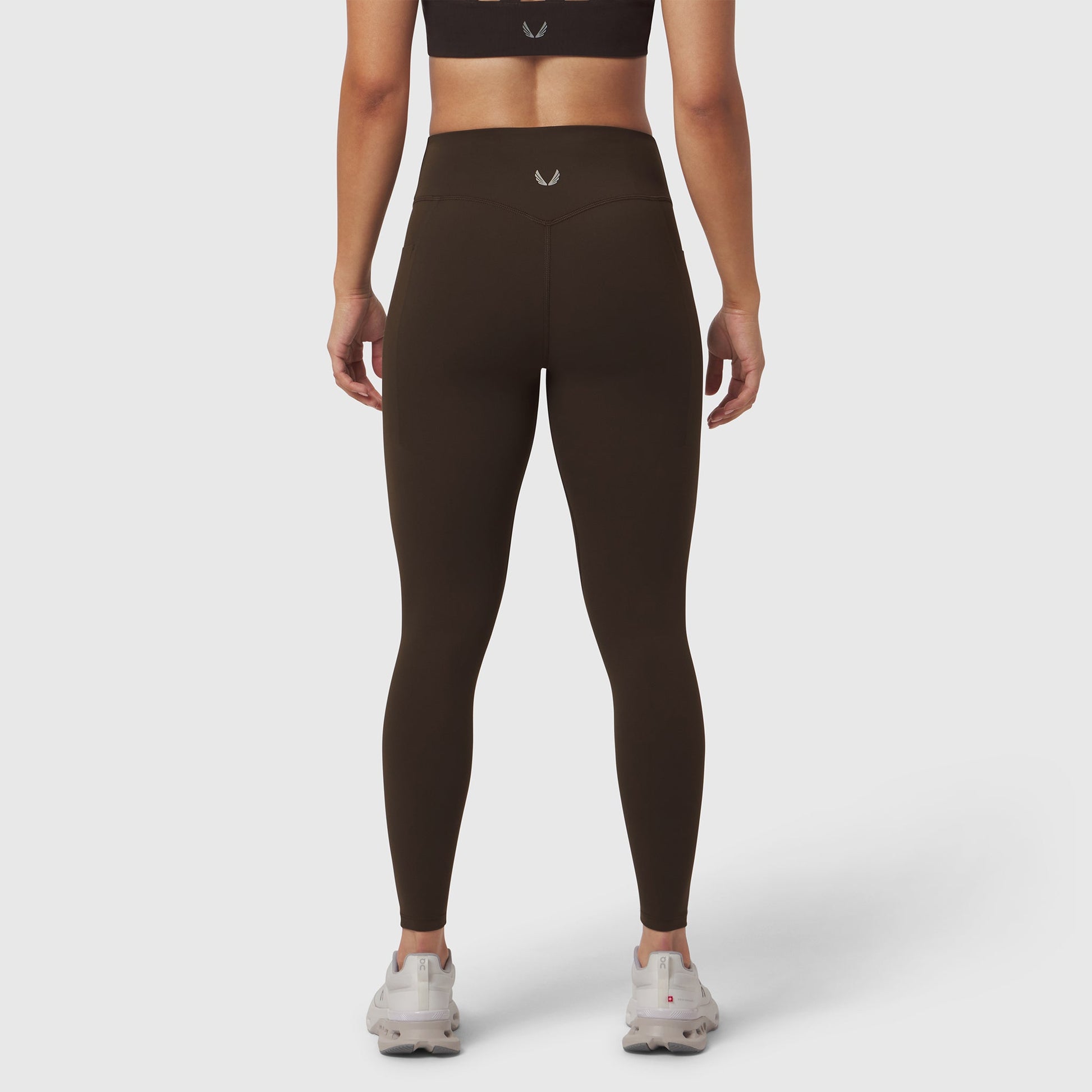 W072. LYCRA® ADAPTIV 4 Pocket Legging Dark Earth | ASRV on sale
