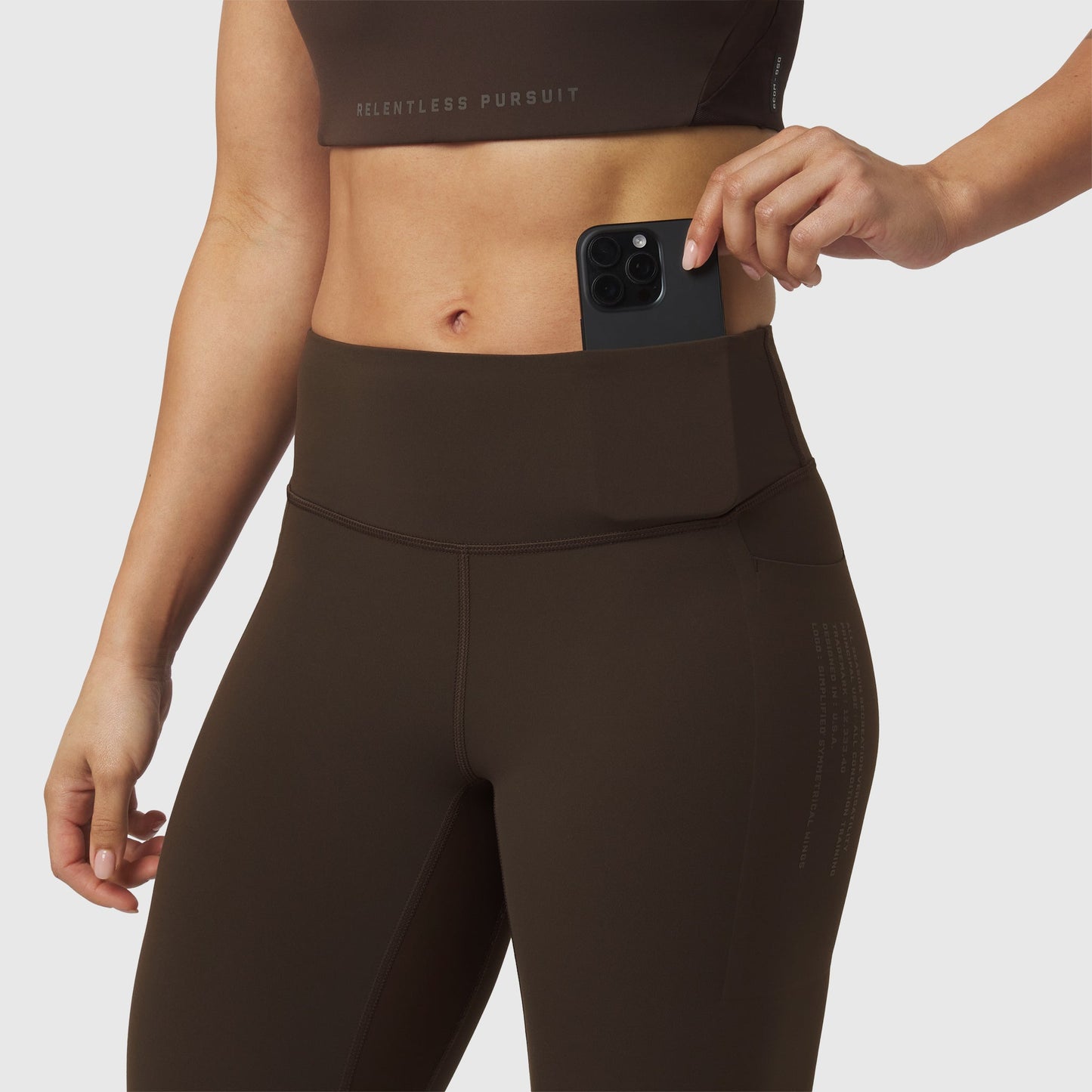 W072. LYCRA® ADAPTIV 4 Pocket Legging Dark Earth | ASRV on sale