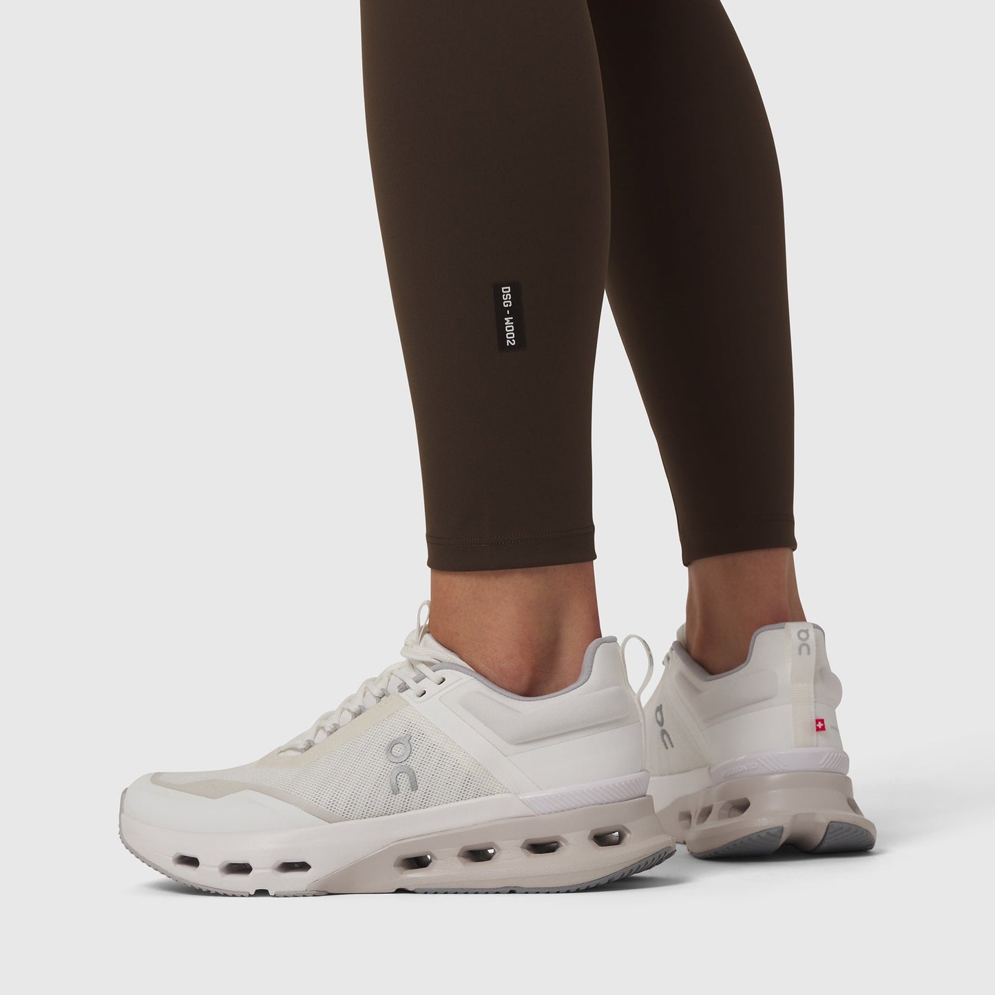 W002. LYCRA® ADAPTIV Legging Dark Earth | ASRV discount