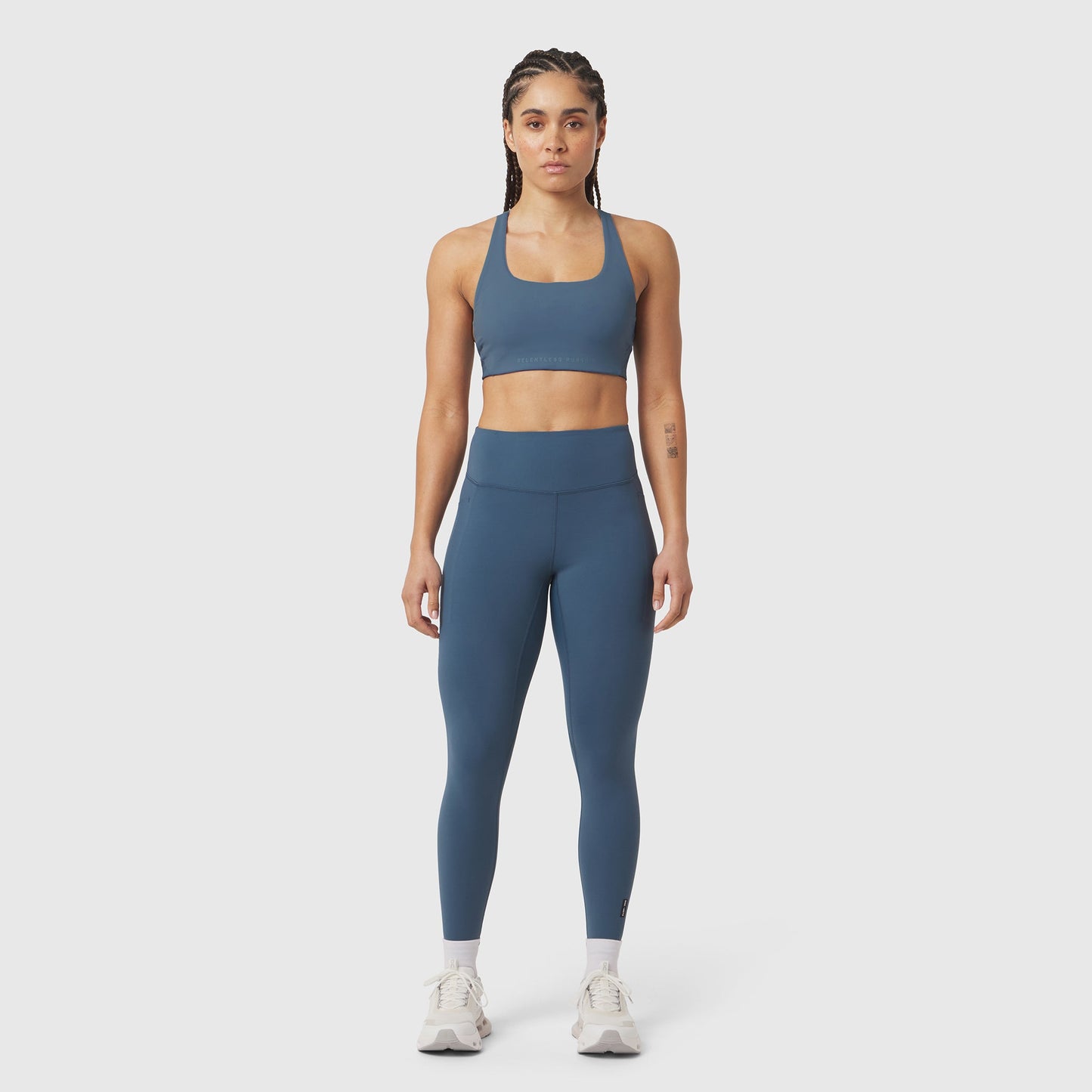 W072. LYCRA® ADAPTIV 4 Pocket Legging Storm | ASRV for sale