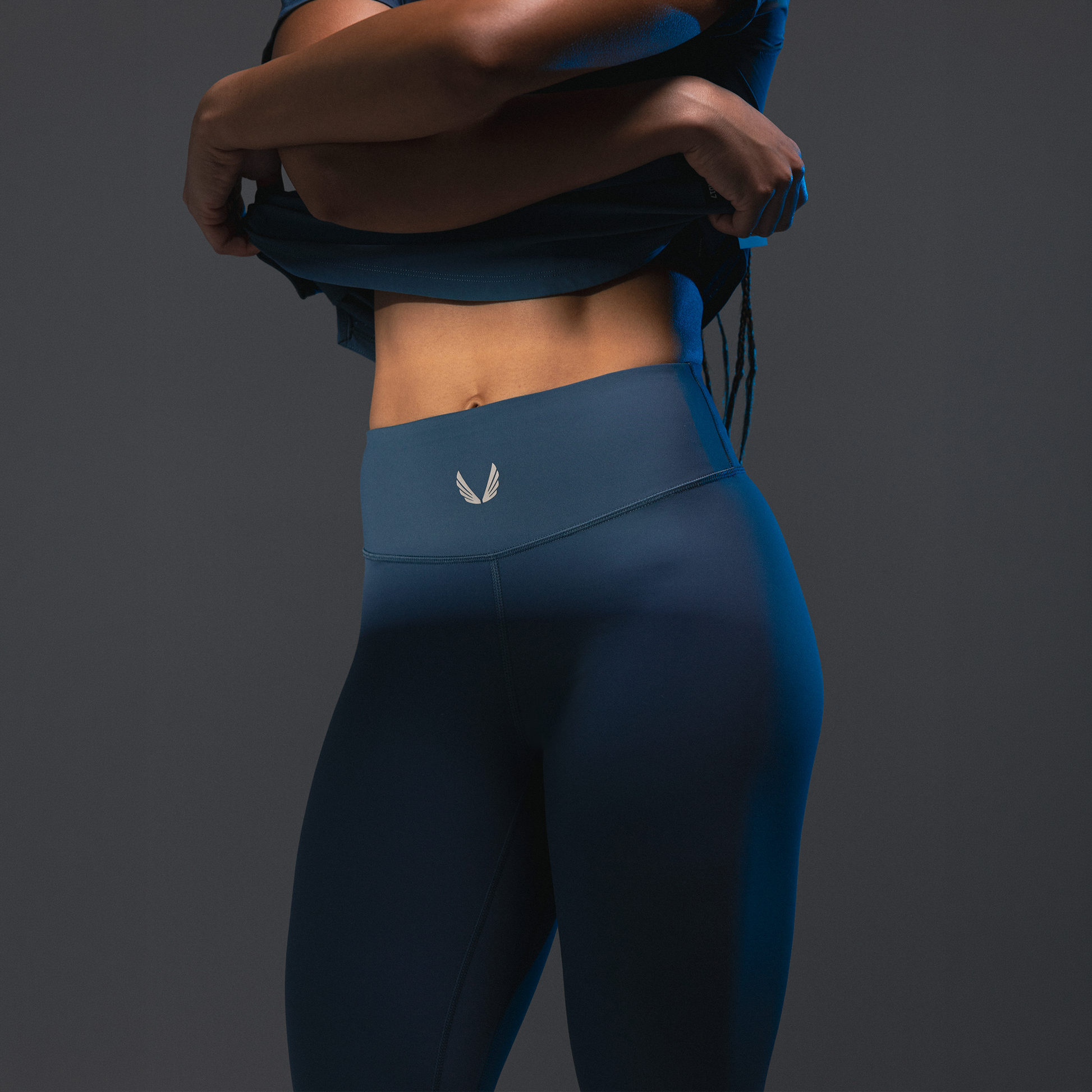 W002. LYCRA® ADAPTIV Legging Storm | ASRV on sale
