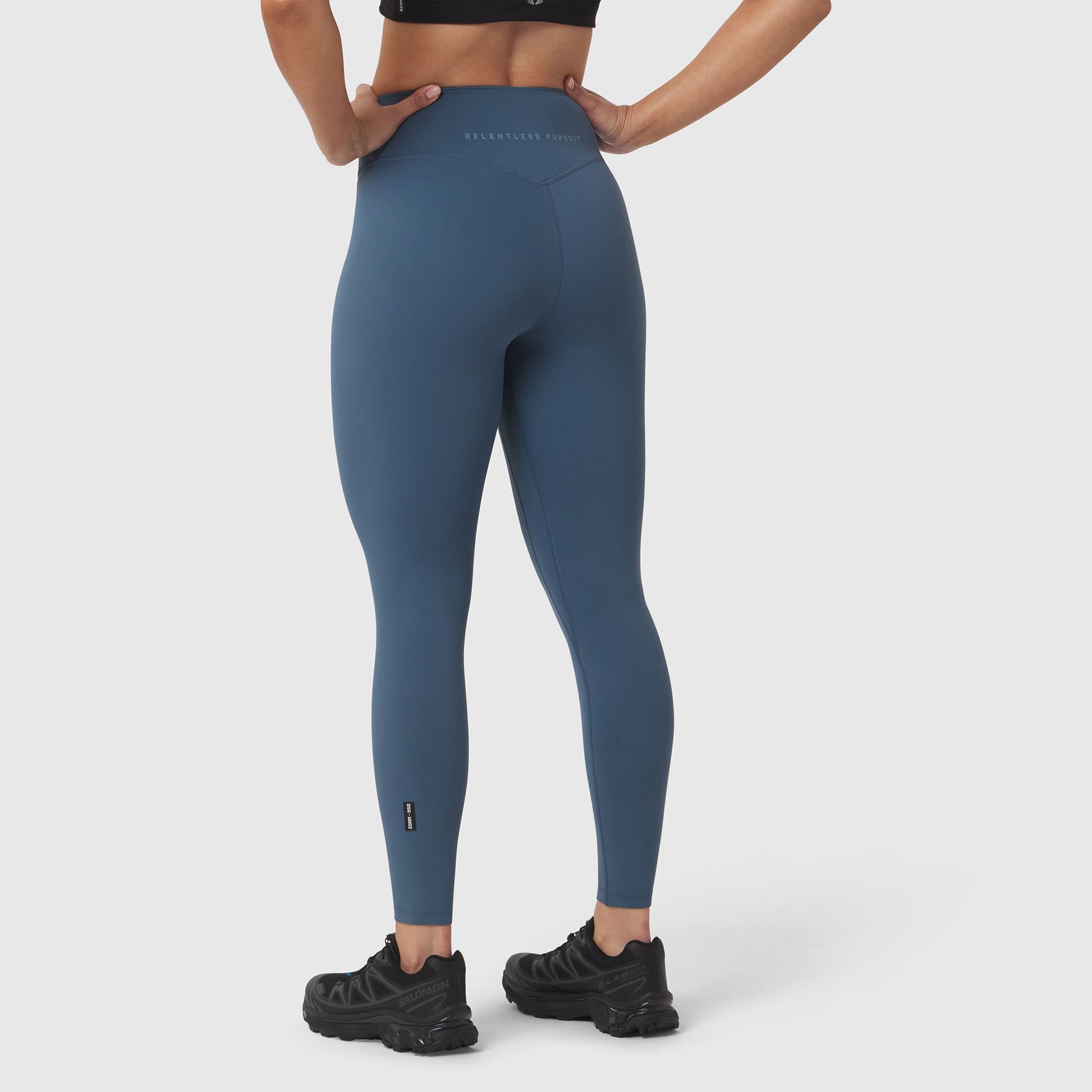 W002. LYCRA® ADAPTIV Legging Storm | ASRV on sale