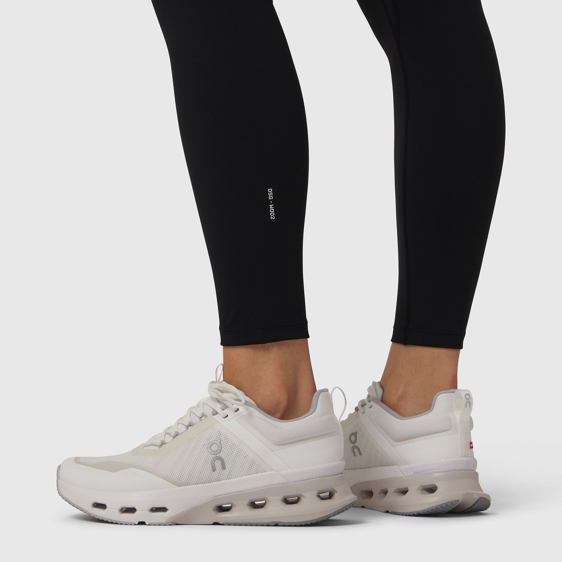 W002. LYCRA® ADAPTIV Legging Black | ASRV for sale