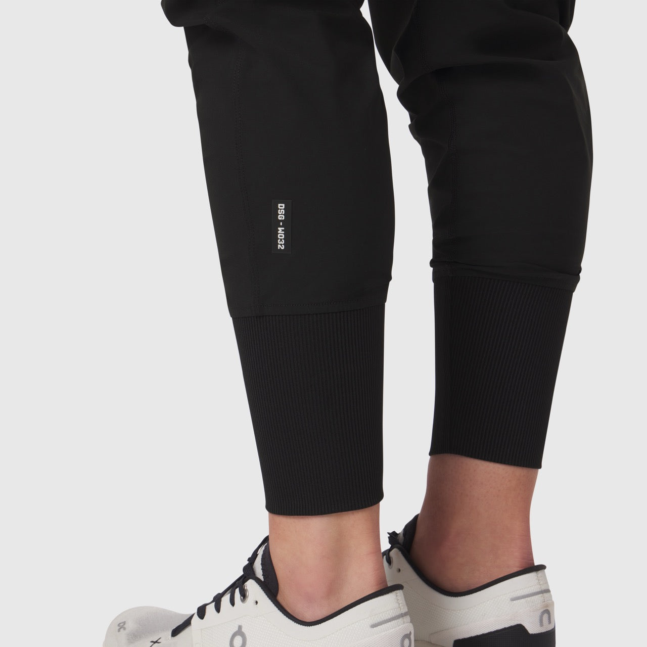 W032. Tetra-Lite® Cargo High Rib Jogger Black | ASRV discount